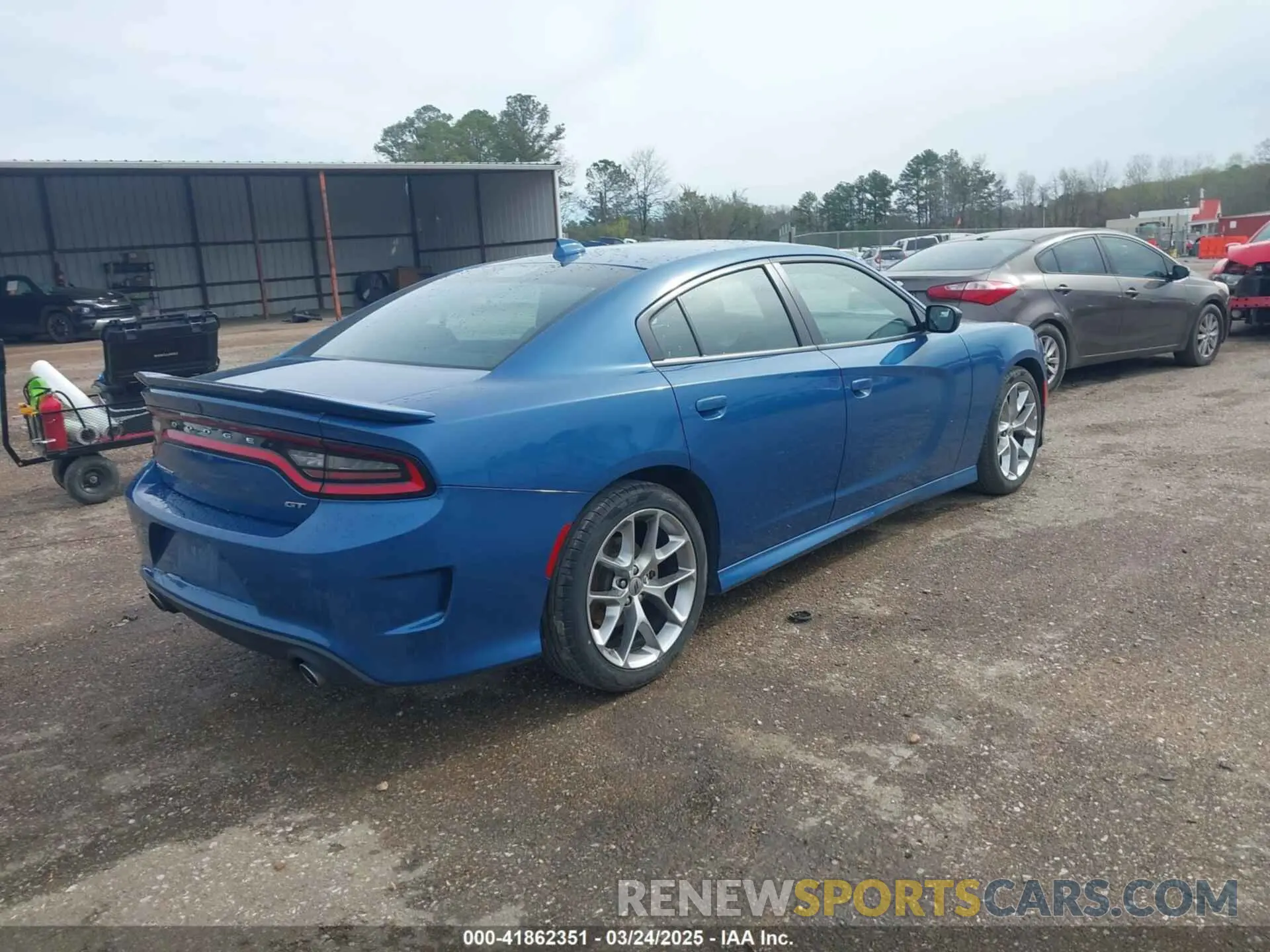 4 Photograph of a damaged car 2C3CDXHG6PH566248 DODGE CHARGER 2023