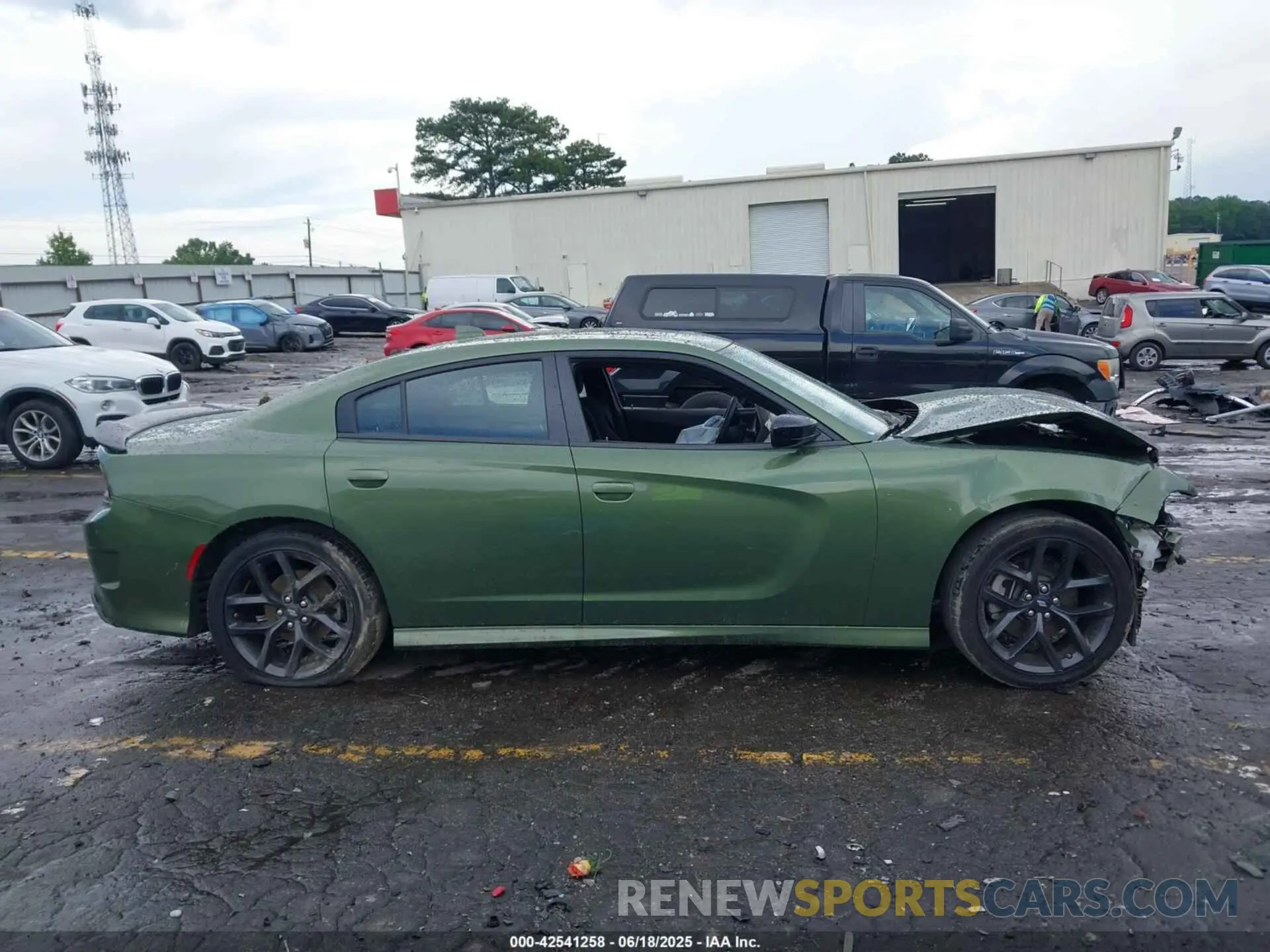 13 Photograph of a damaged car 2C3CDXHG6PH583423 DODGE CHARGER 2023