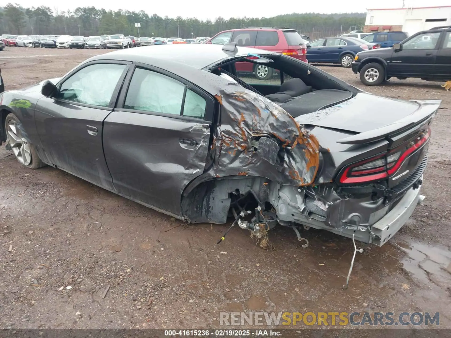 3 Фотография поврежденного автомобиля 2C3CDXHG6PH626450 DODGE CHARGER 2023