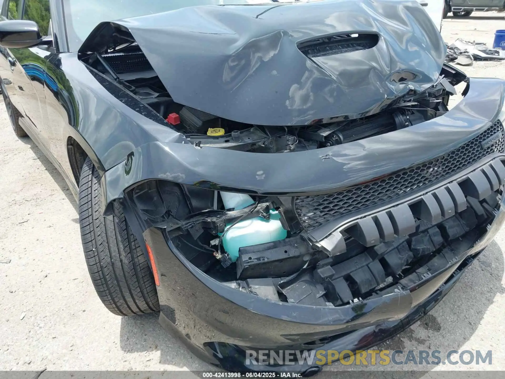 6 Photograph of a damaged car 2C3CDXHG7PH622679 DODGE CHARGER 2023