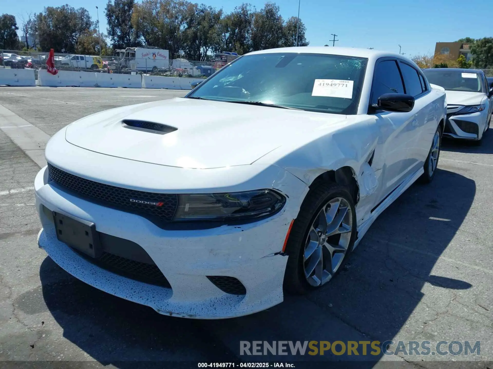 2 Фотография поврежденного автомобиля 2C3CDXHG8PH533221 DODGE CHARGER 2023