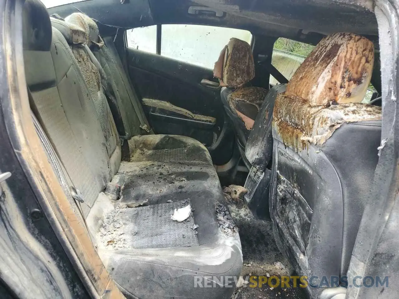 10 Photograph of a damaged car 2C3CDXHG9PH575588 DODGE CHARGER 2023