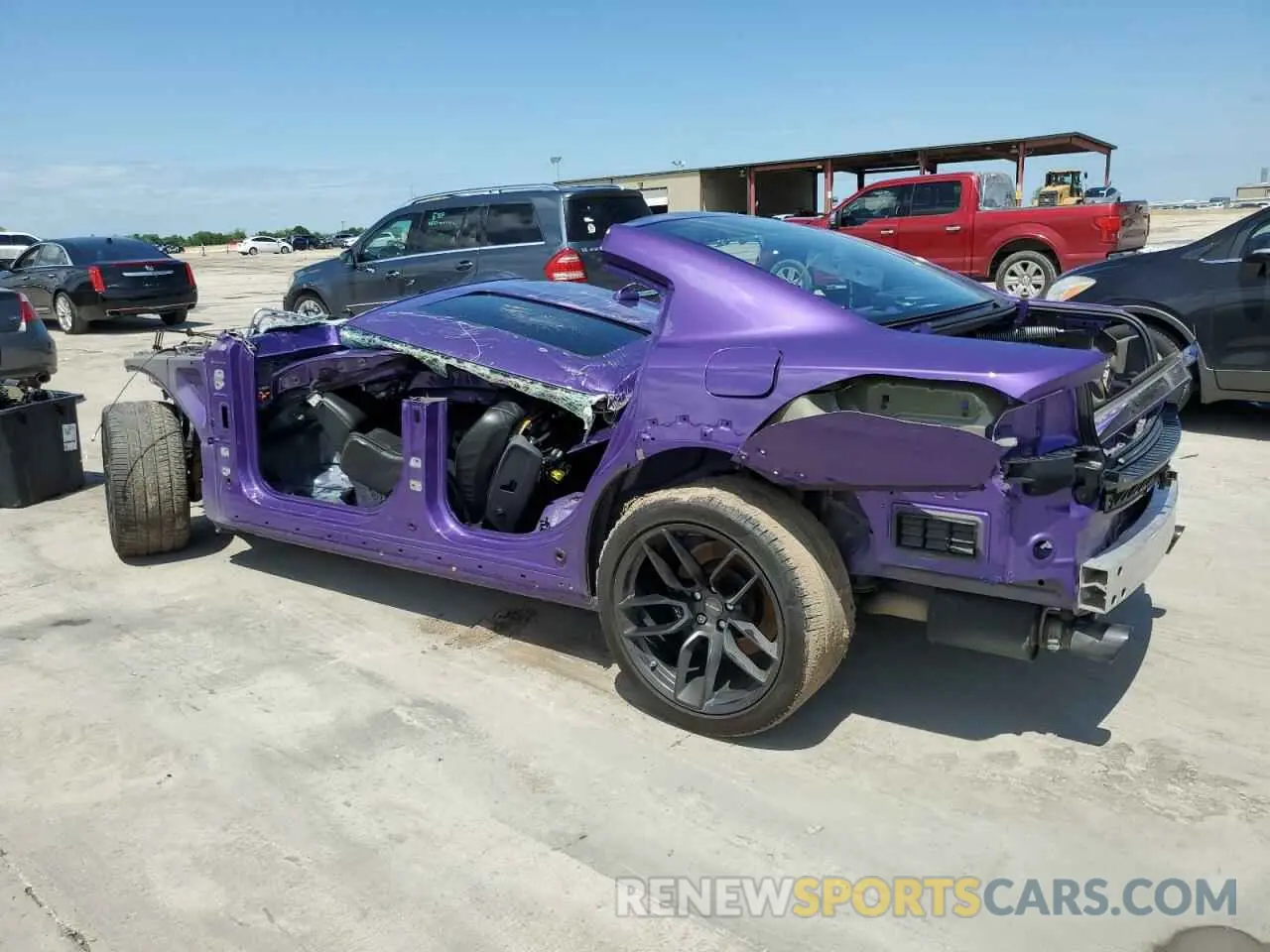 2 Photograph of a damaged car 2C3CDXL9XPH681380 DODGE CHARGER 2023