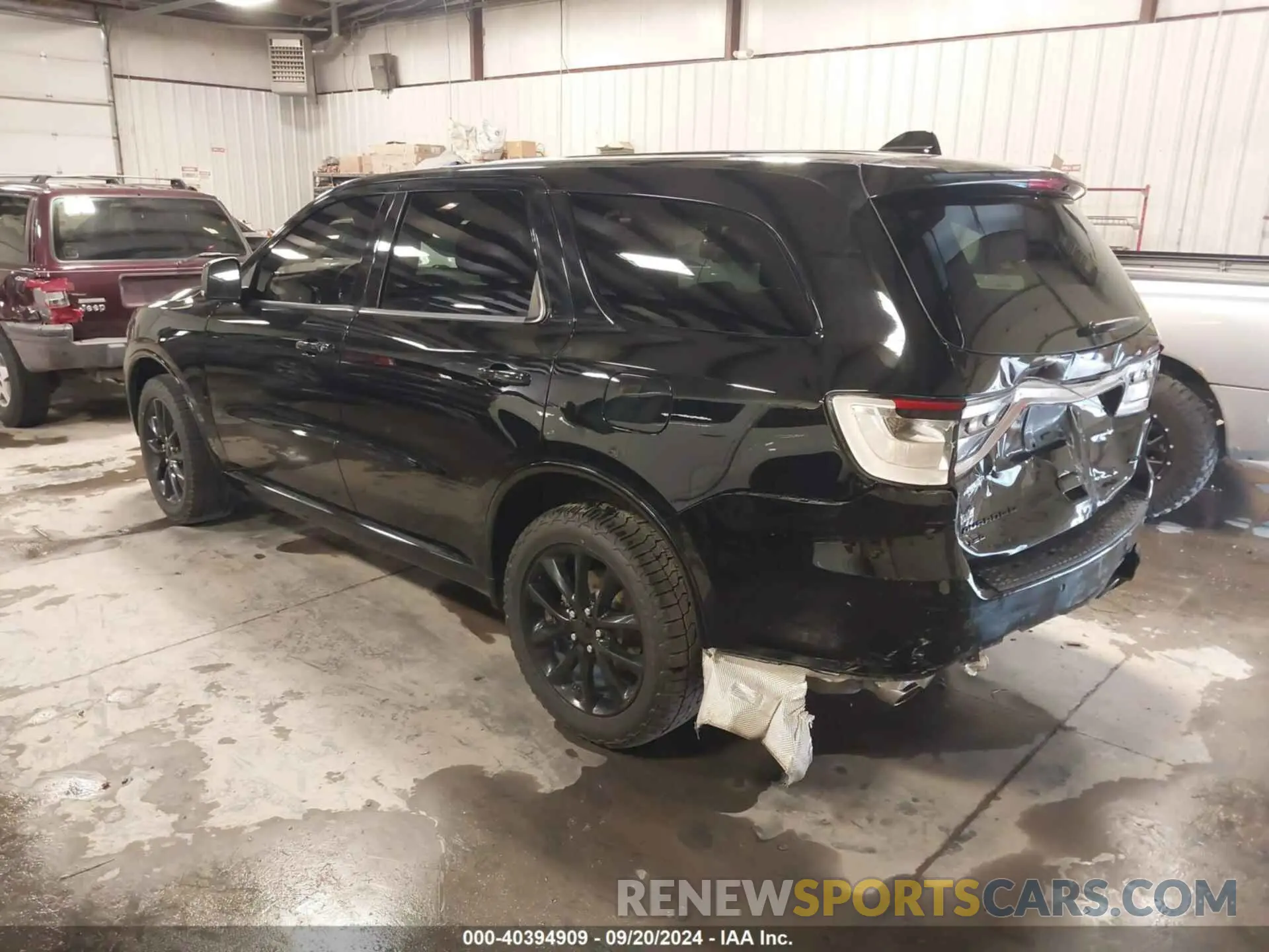 3 Photograph of a damaged car 1C4RDJDG8HC651282 DODGE DURANGO 2017