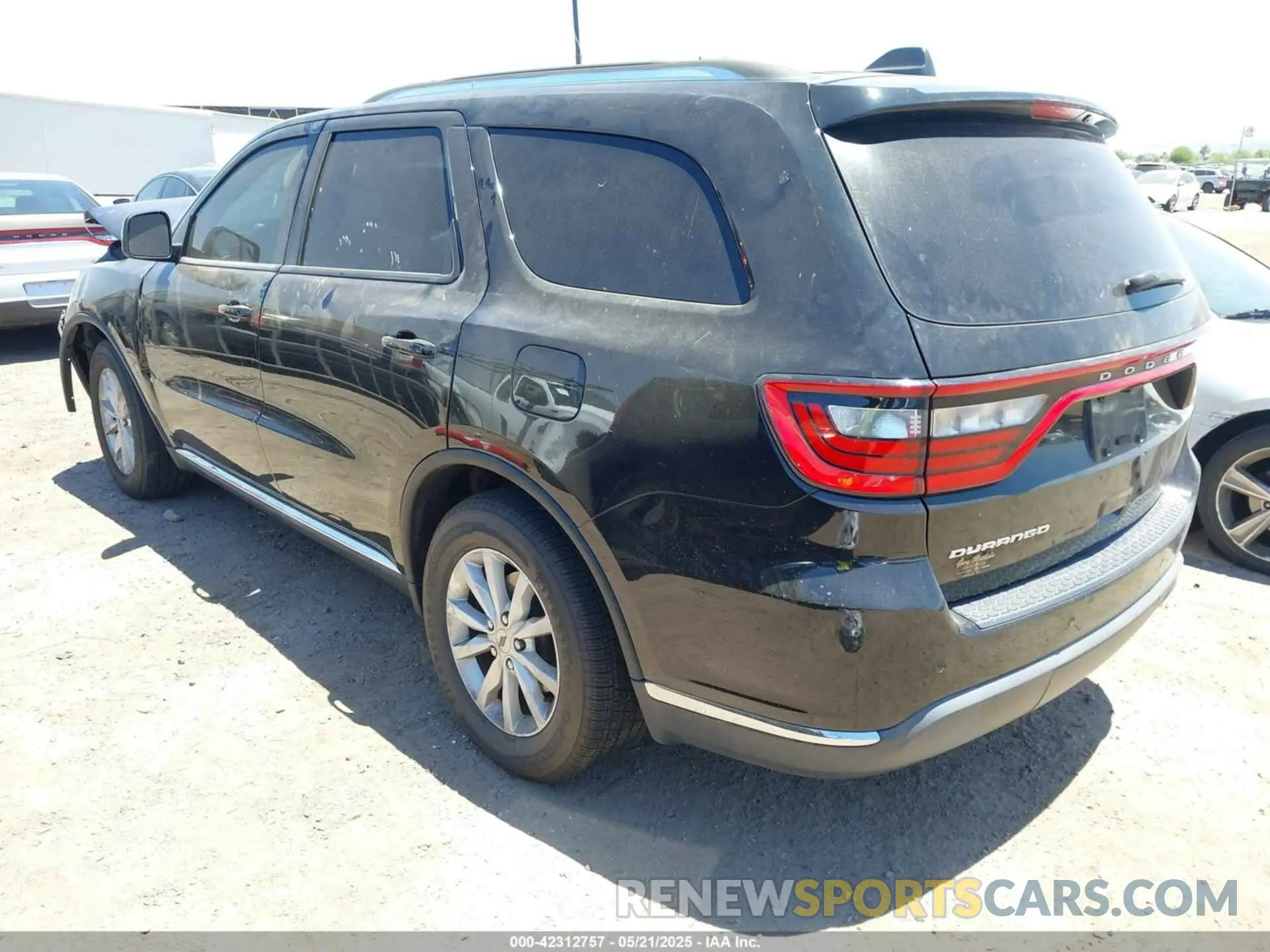 3 Фотография поврежденного автомобиля 1C4RDHAG8KC684576 DODGE DURANGO 2019
