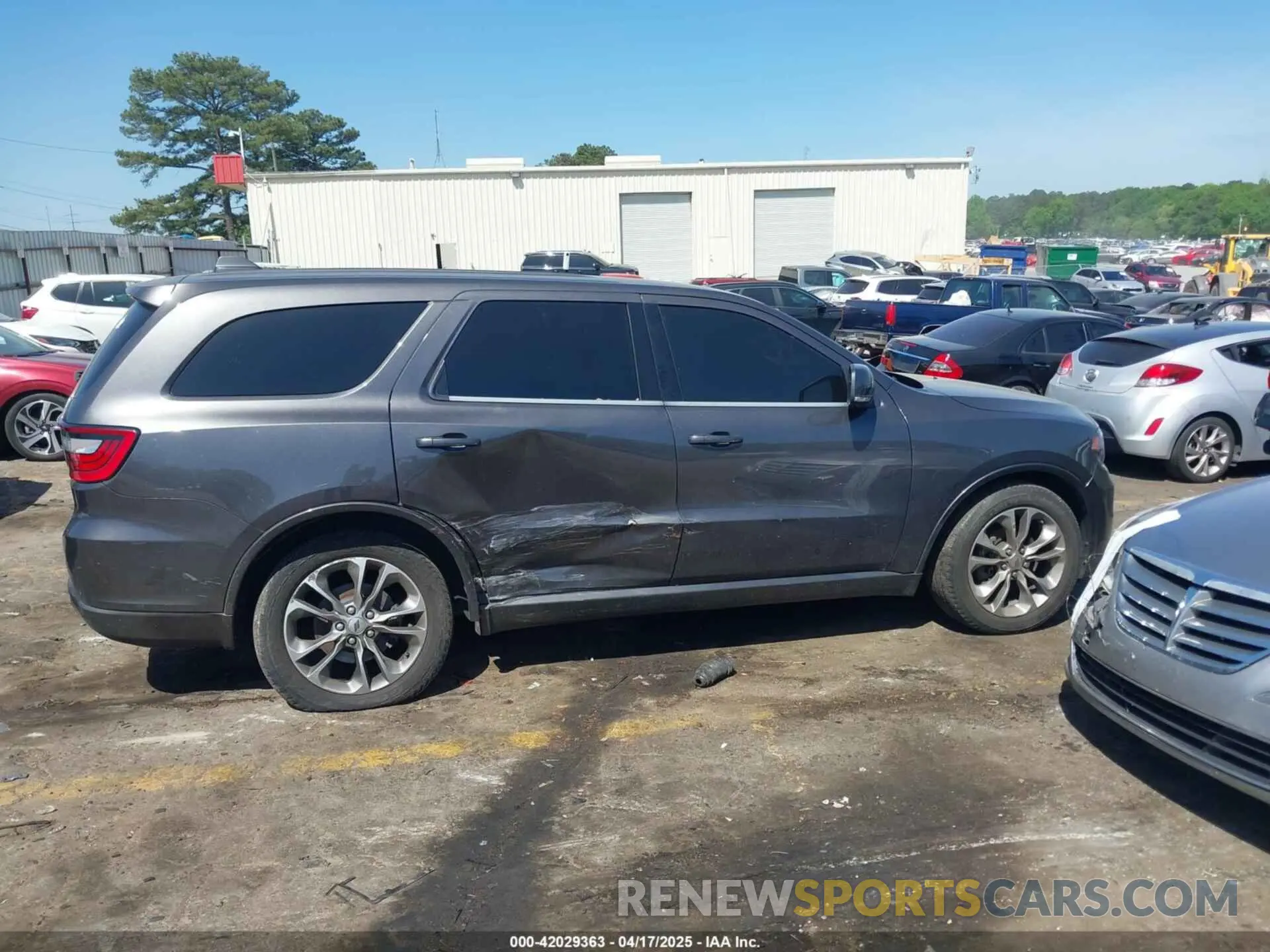 13 Photograph of a damaged car 1C4RDHDG1KC675844 DODGE DURANGO 2019