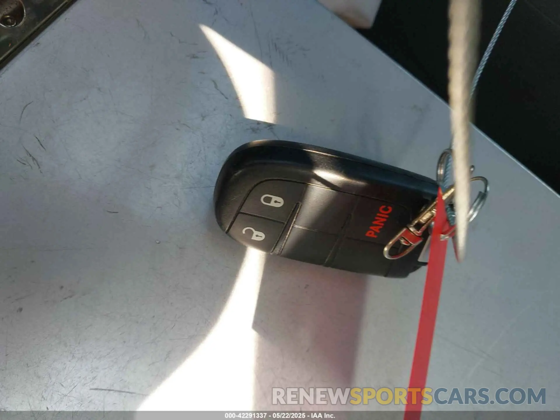 11 Photograph of a damaged car 1C4RDHDG1KC824561 DODGE DURANGO 2019