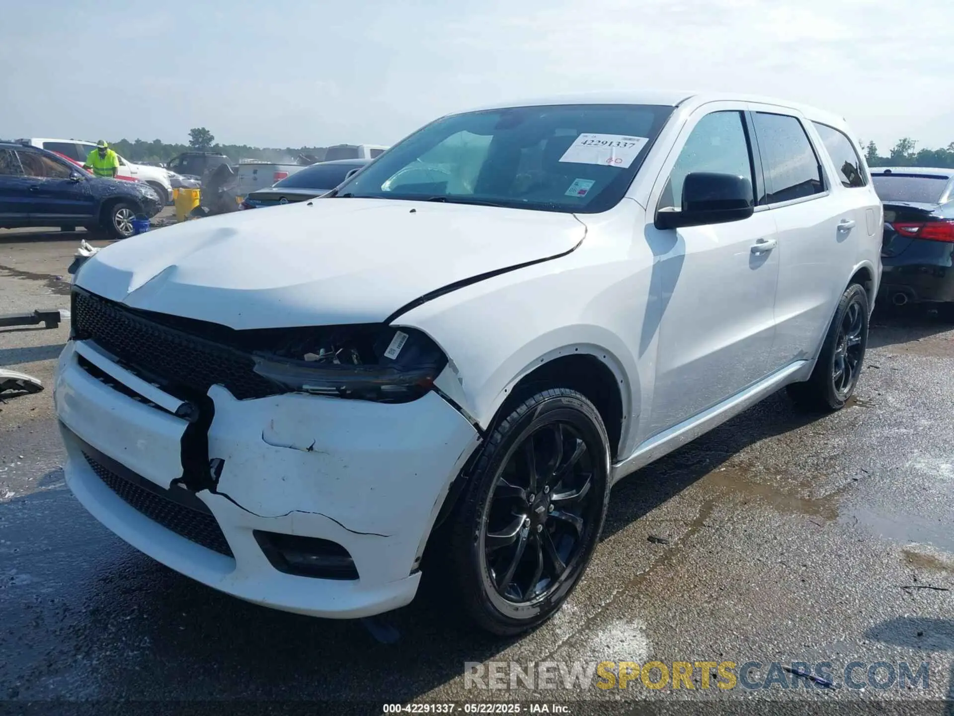 2 Photograph of a damaged car 1C4RDHDG1KC824561 DODGE DURANGO 2019