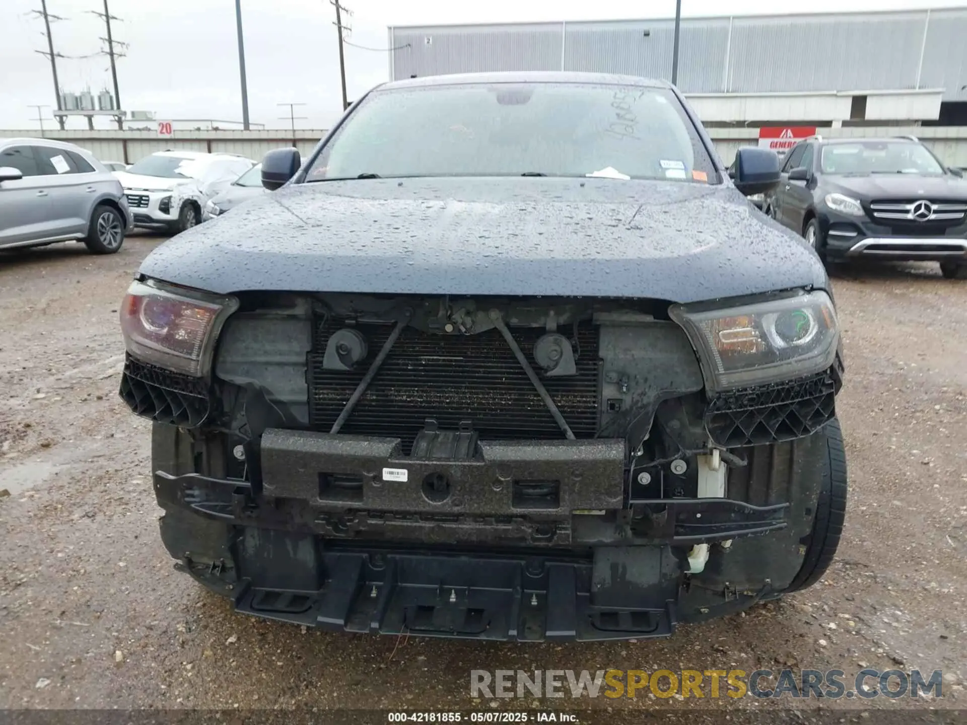 13 Photograph of a damaged car 1C4RDHDG2KC779596 DODGE DURANGO 2019