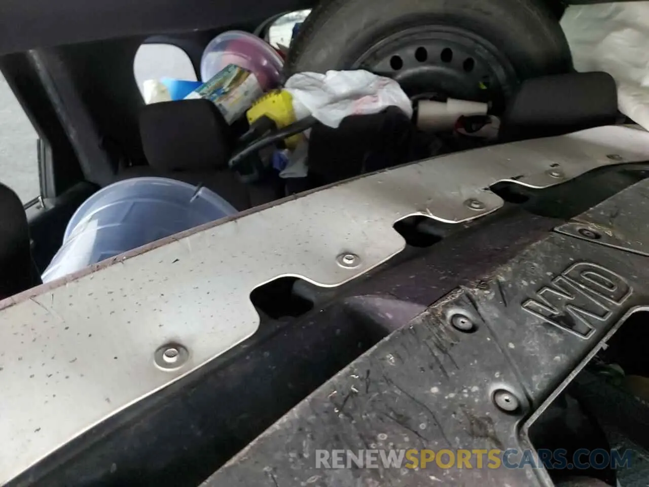 10 Photograph of a damaged car 1C4RDHDG4KC827230 DODGE DURANGO 2019
