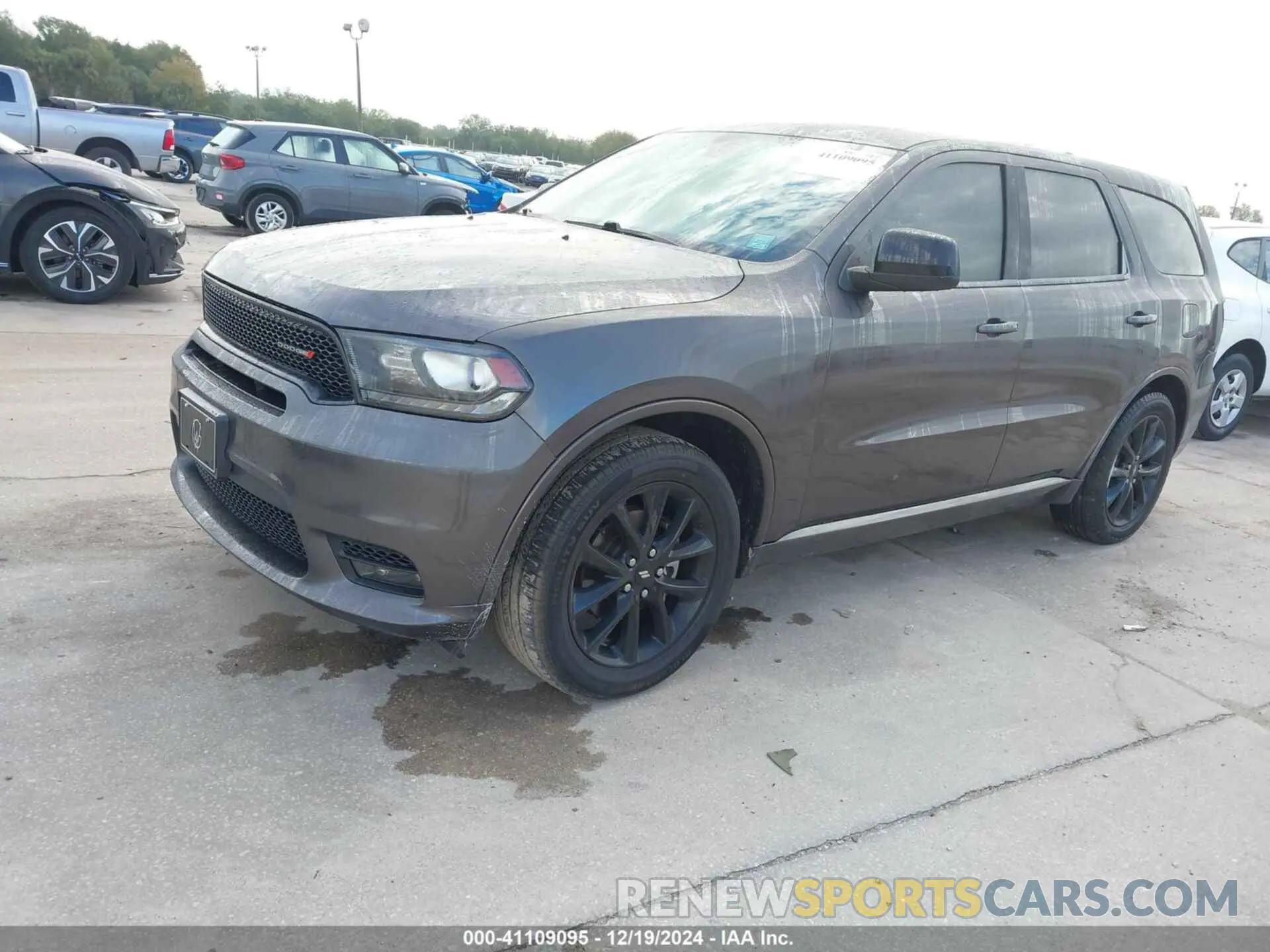 2 Photograph of a damaged car 1C4RDHDG4KC845923 DODGE DURANGO 2019