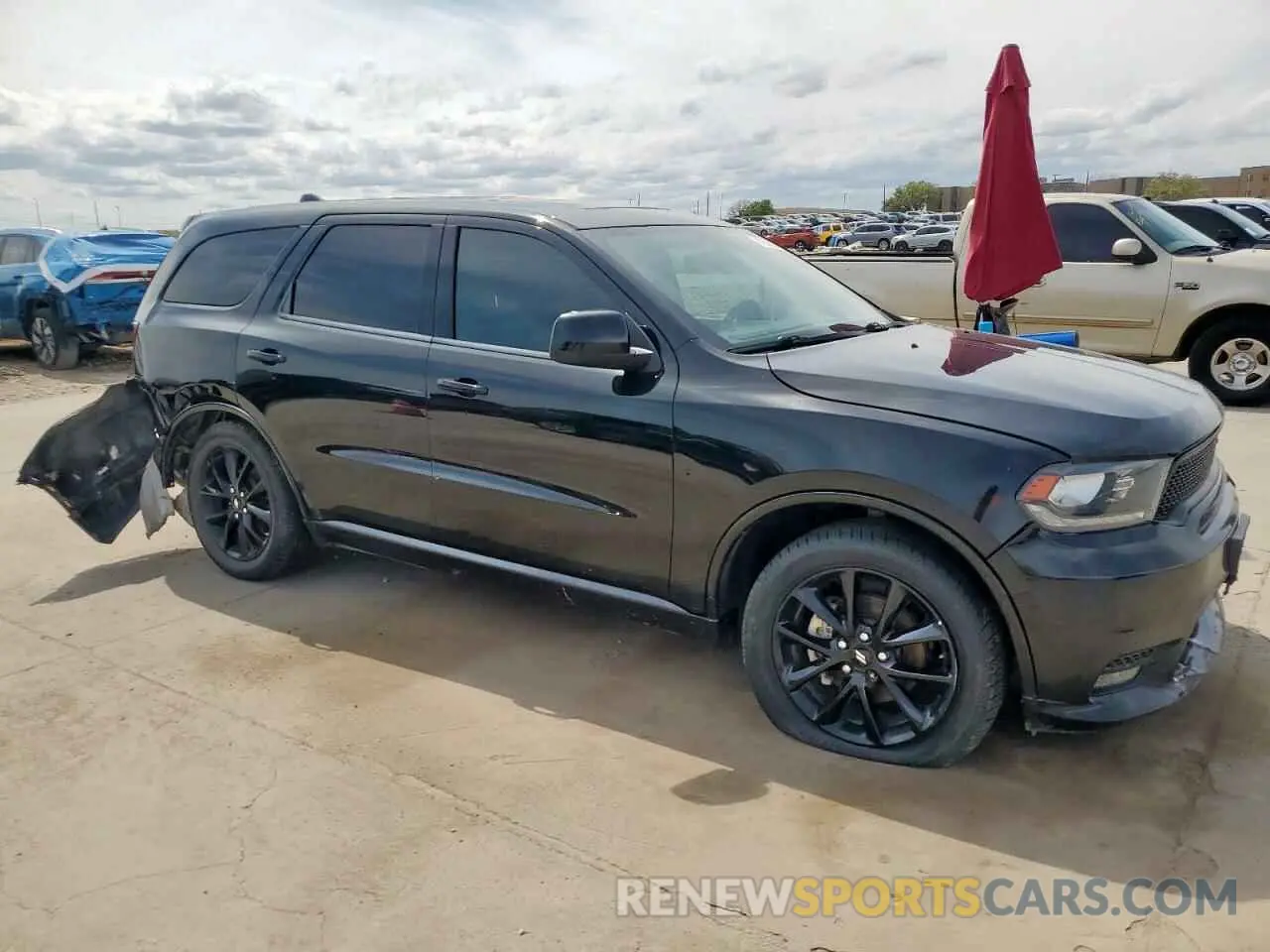 4 Photograph of a damaged car 1C4RDHDG6KC674057 DODGE DURANGO 2019