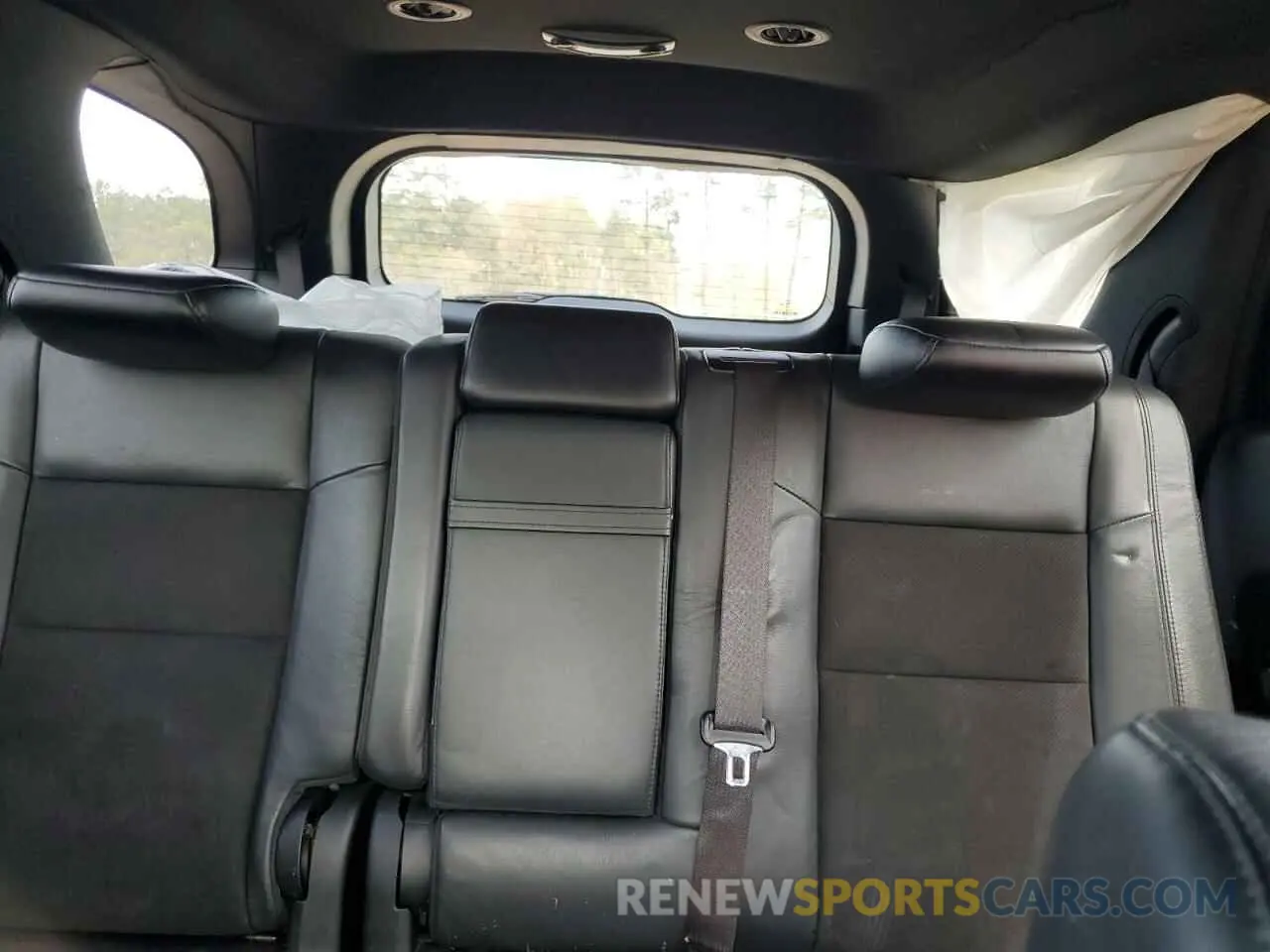 10 Photograph of a damaged car 1C4RDHDG7KC803097 DODGE DURANGO 2019