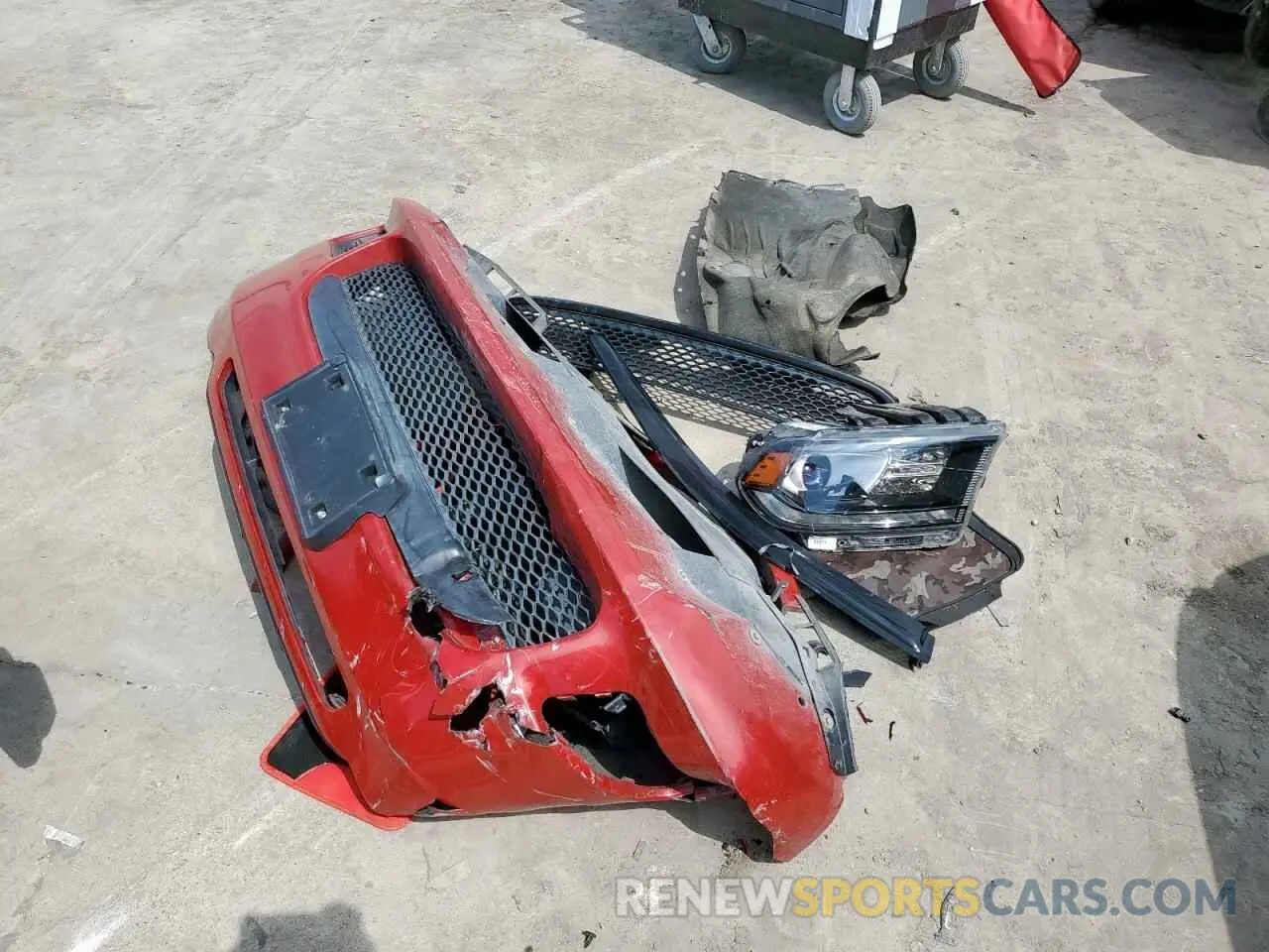13 Photograph of a damaged car 1C4RDHDG8KC650407 DODGE DURANGO 2019