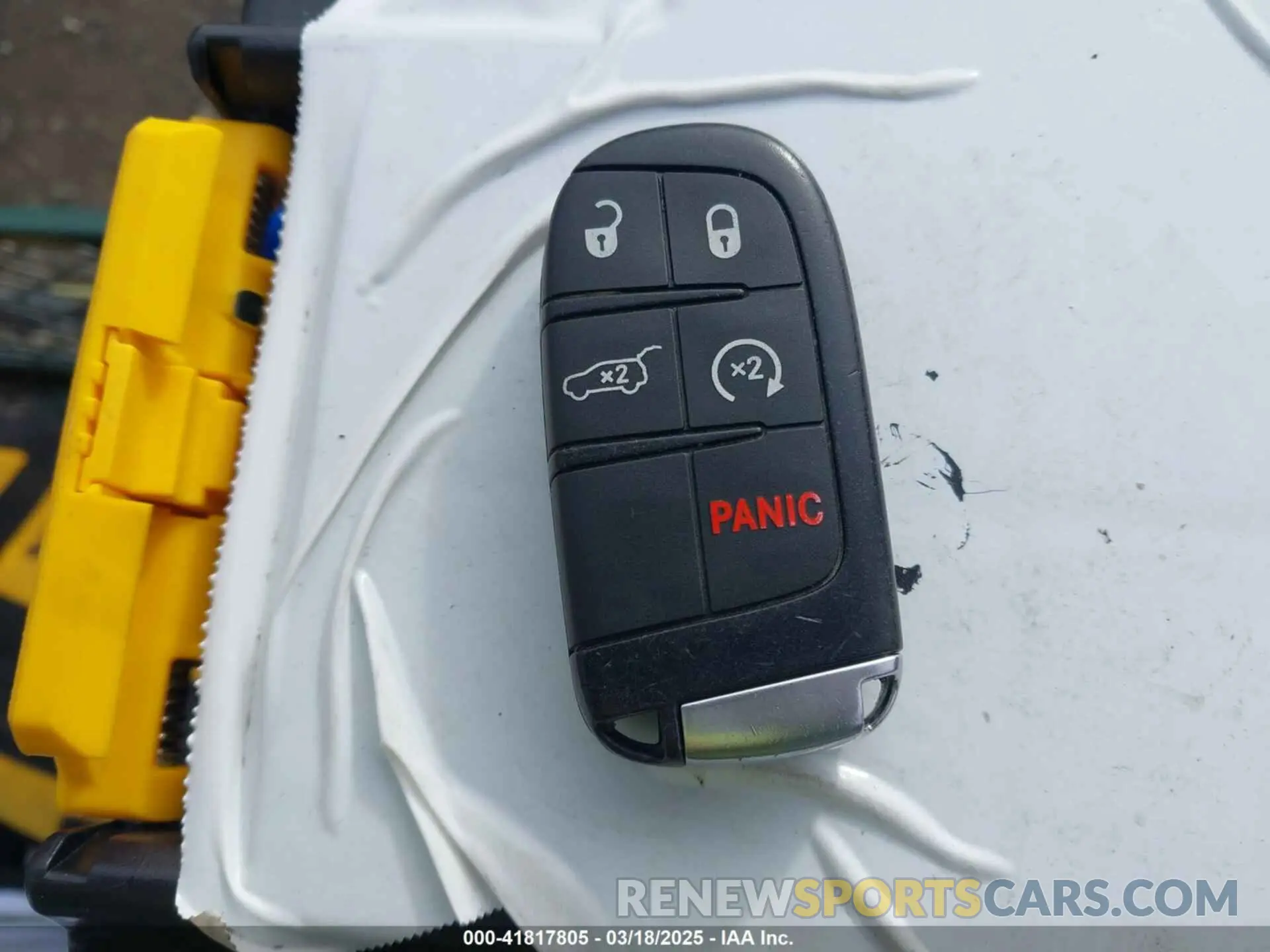 11 Photograph of a damaged car 1C4RDHDG9KC803201 DODGE DURANGO 2019