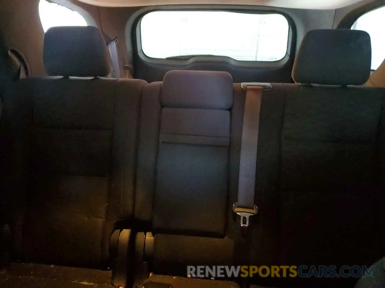 10 Photograph of a damaged car 1C4RDJAG4KC853032 DODGE DURANGO 2019