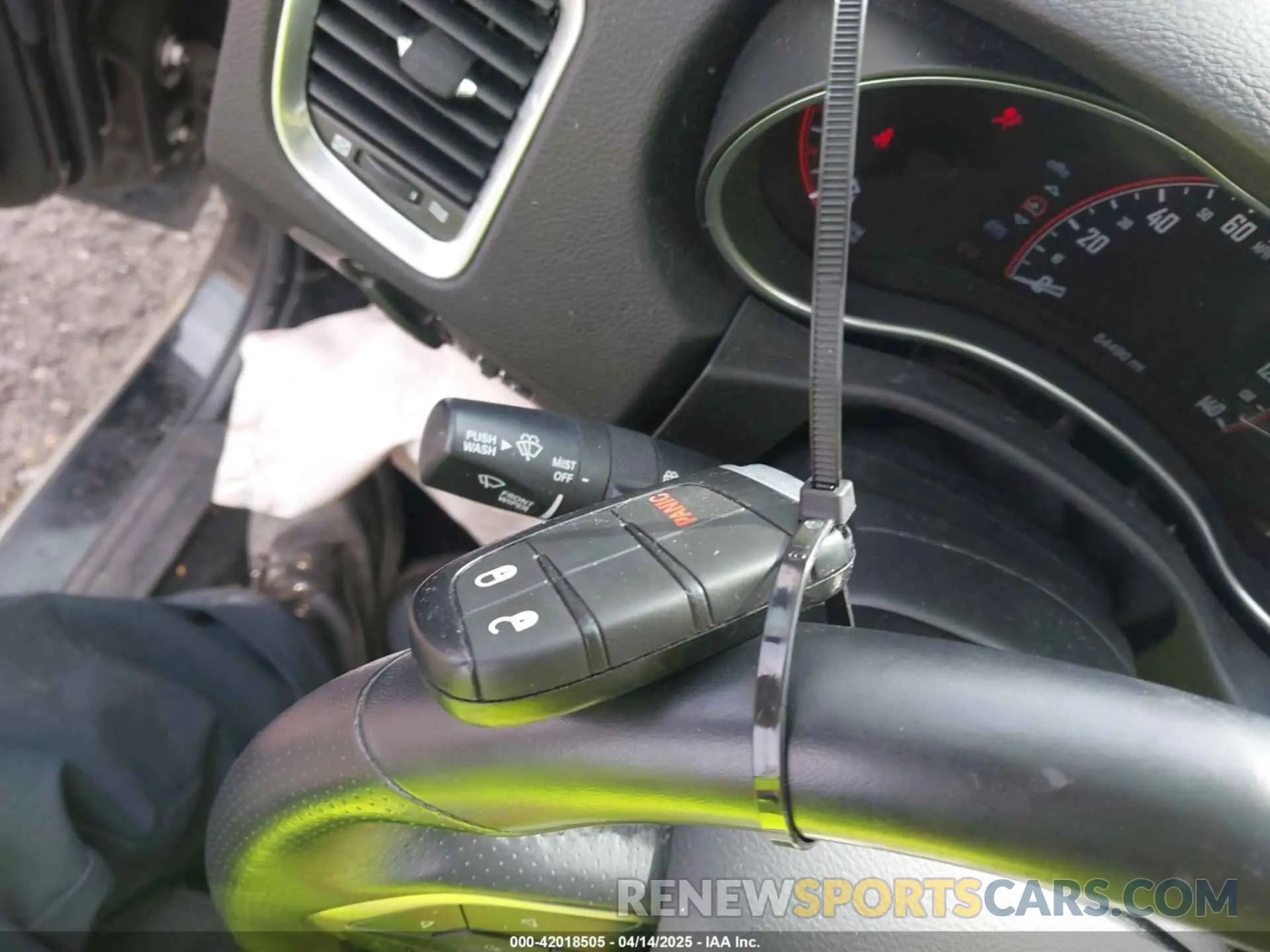 11 Photograph of a damaged car 1C4RDJAG9KC723571 DODGE DURANGO 2019