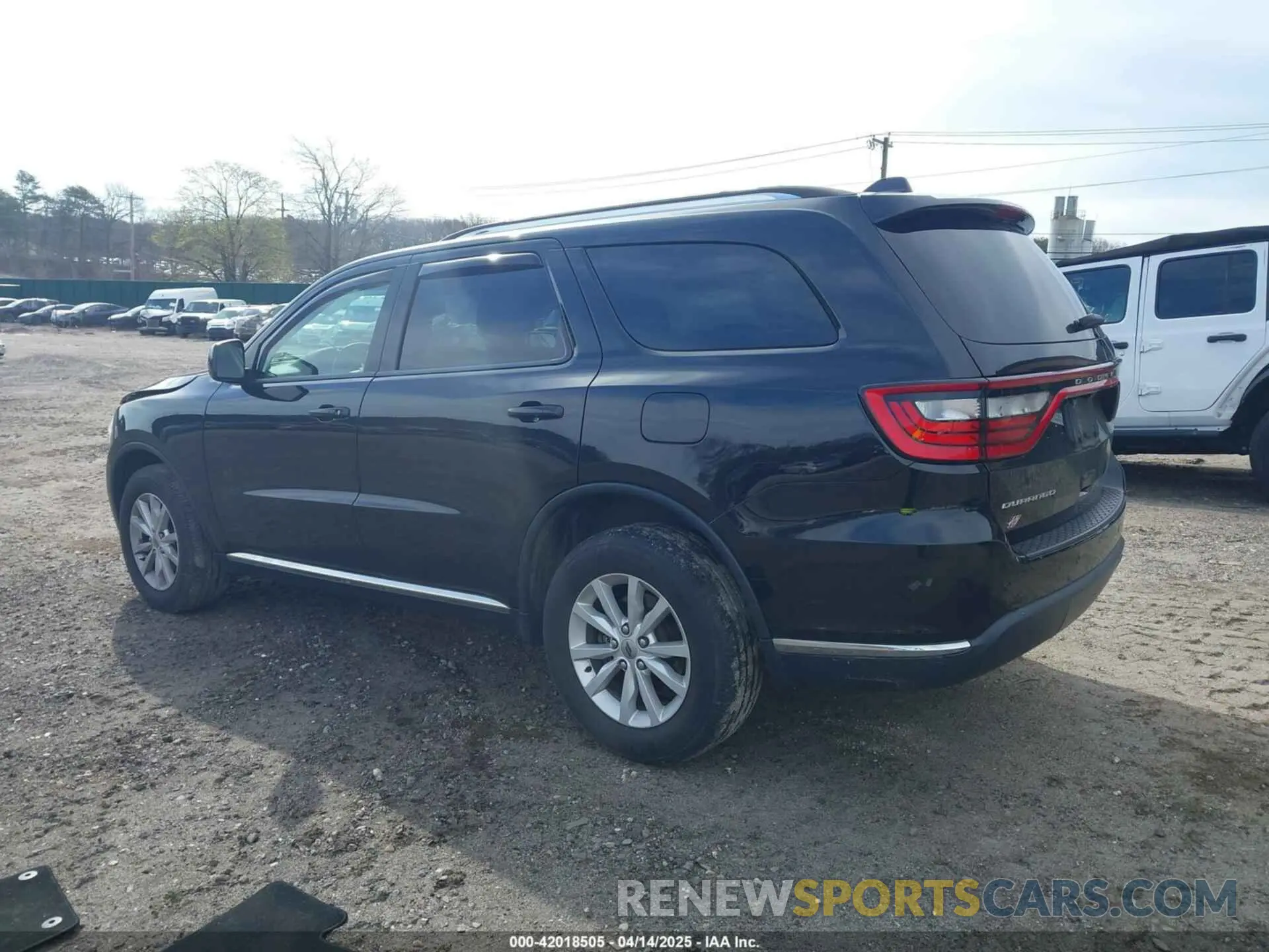 3 Photograph of a damaged car 1C4RDJAG9KC723571 DODGE DURANGO 2019