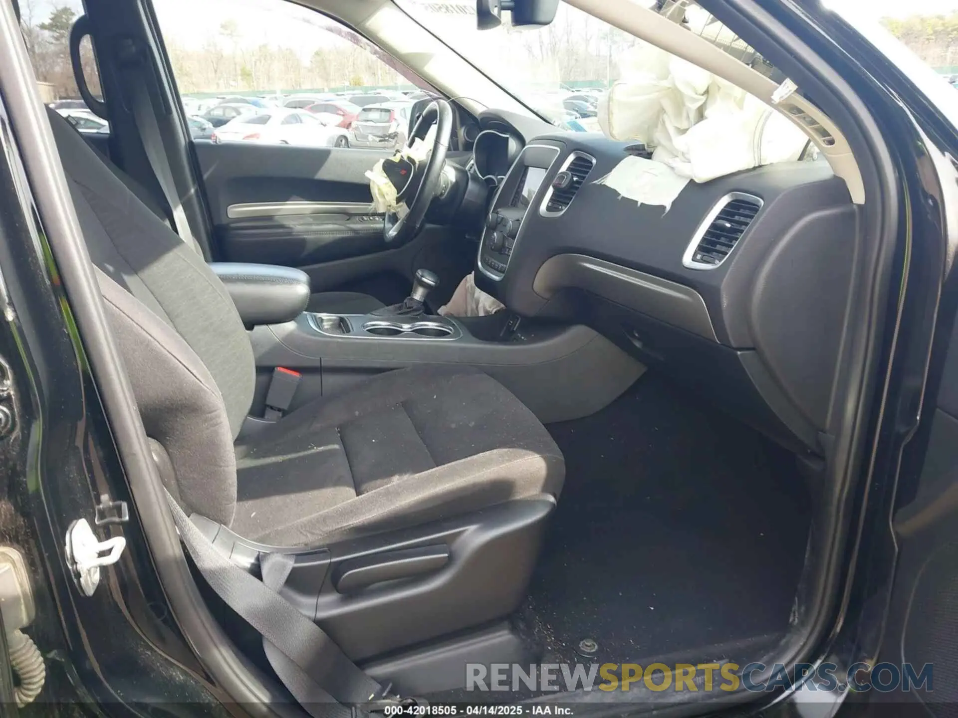 5 Photograph of a damaged car 1C4RDJAG9KC723571 DODGE DURANGO 2019