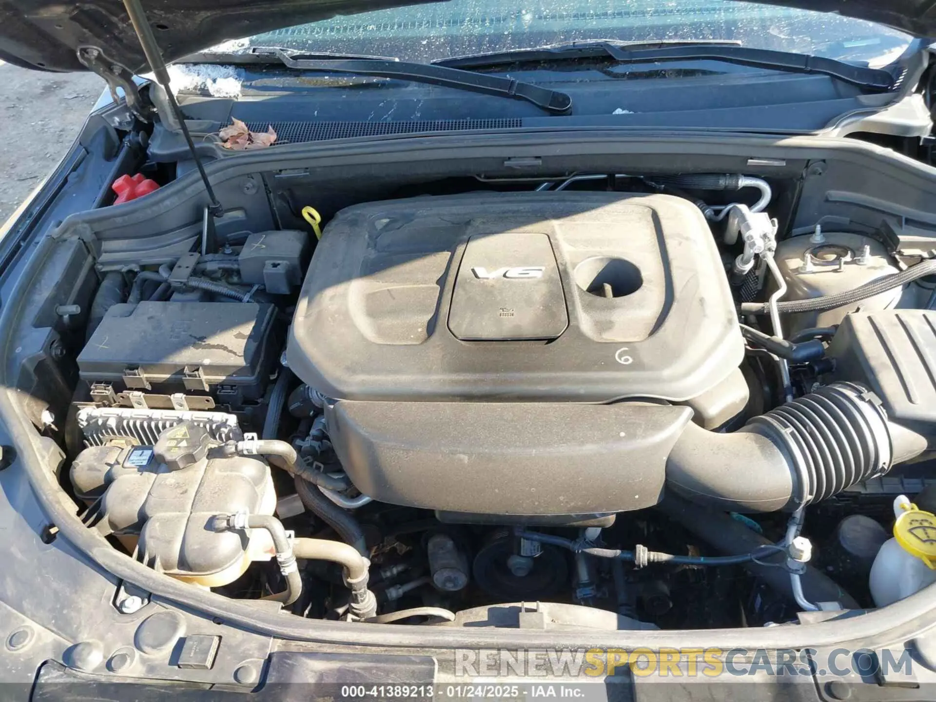 10 Photograph of a damaged car 1C4RDJDG1KC559843 DODGE DURANGO 2019