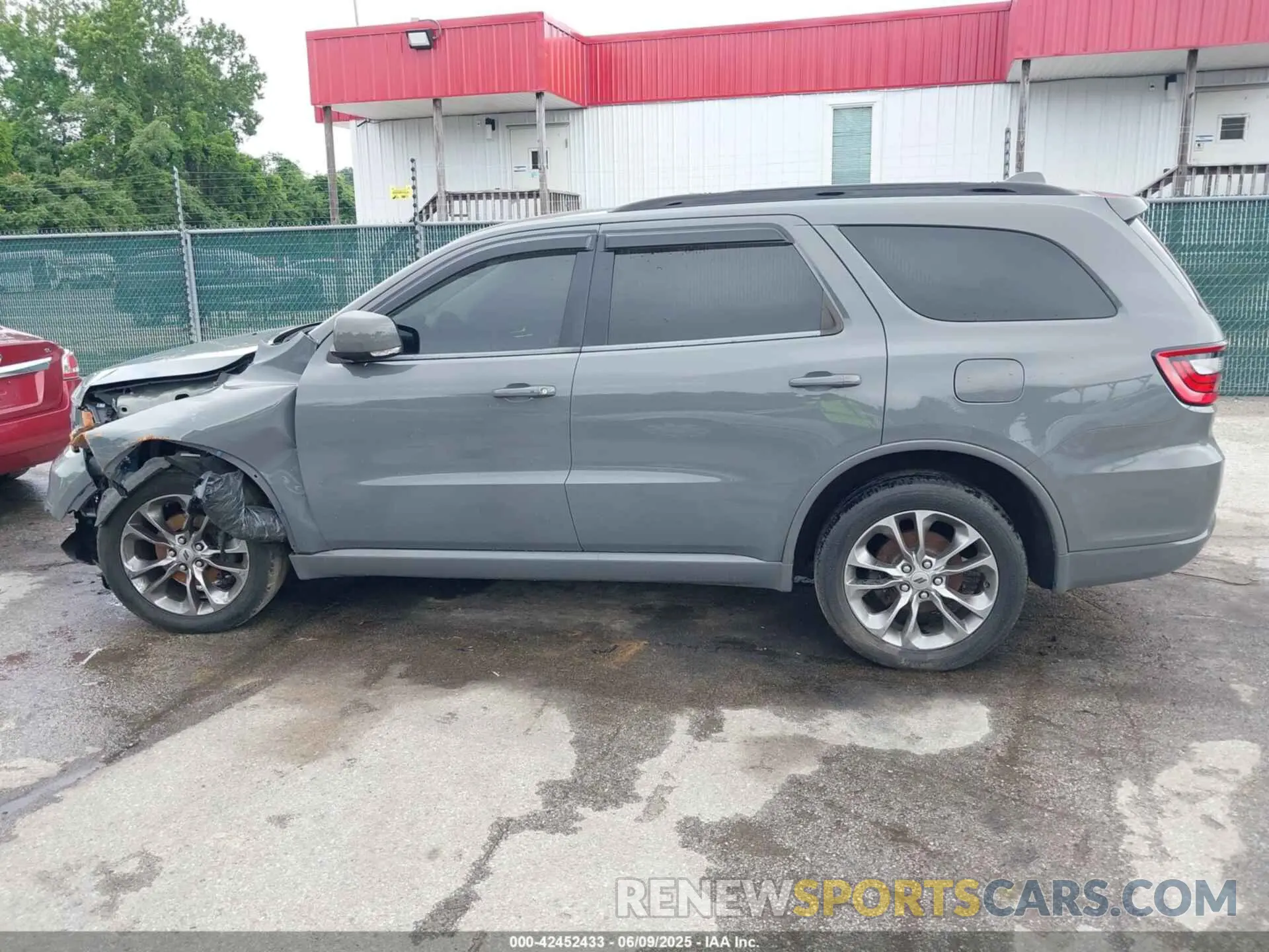 14 Photograph of a damaged car 1C4RDJDG1KC606577 DODGE DURANGO 2019