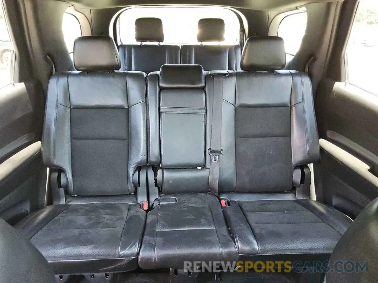 10 Photograph of a damaged car 1C4RDJDG3KC780621 DODGE DURANGO 2019