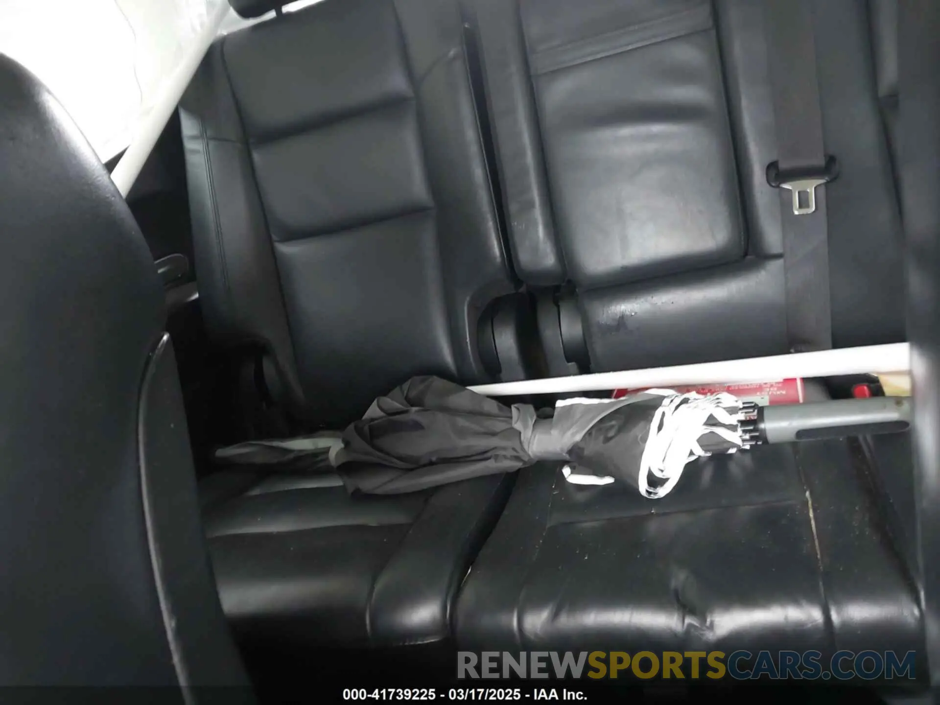8 Photograph of a damaged car 1C4RDJDG4KC644451 DODGE DURANGO 2019