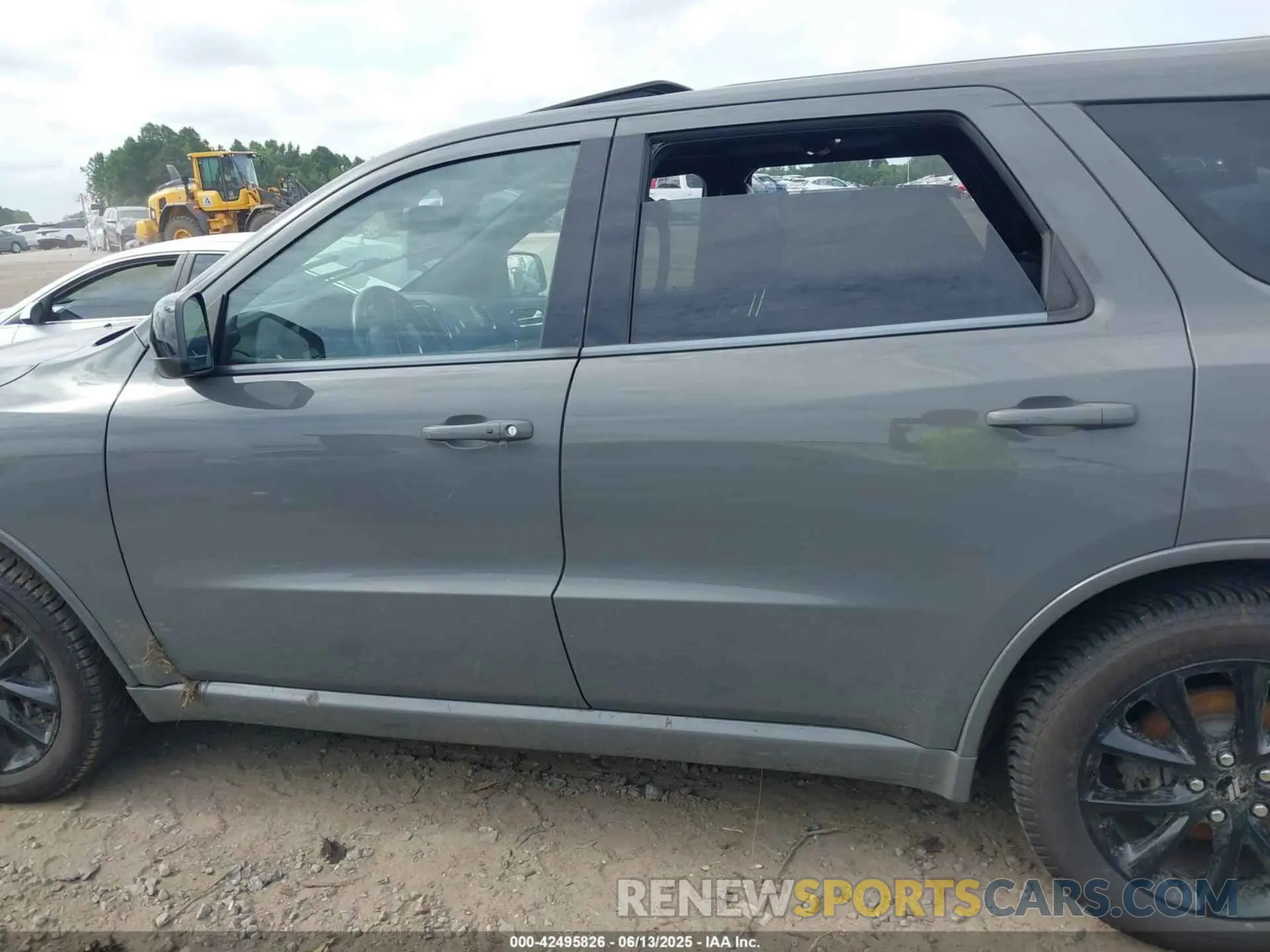 13 Photograph of a damaged car 1C4RDJDG5KC717956 DODGE DURANGO 2019
