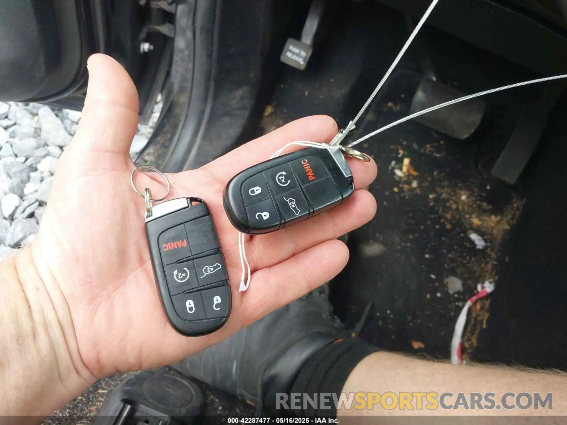 11 Фотография поврежденного автомобиля 1C4RDJDG6KC807035 DODGE DURANGO 2019