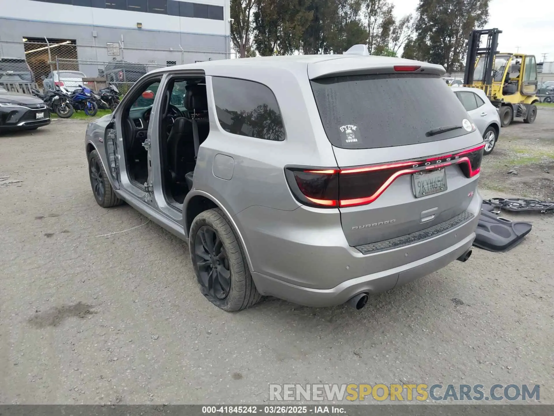 3 Фотография поврежденного автомобиля 1C4SDHCT9KC650562 DODGE DURANGO 2019