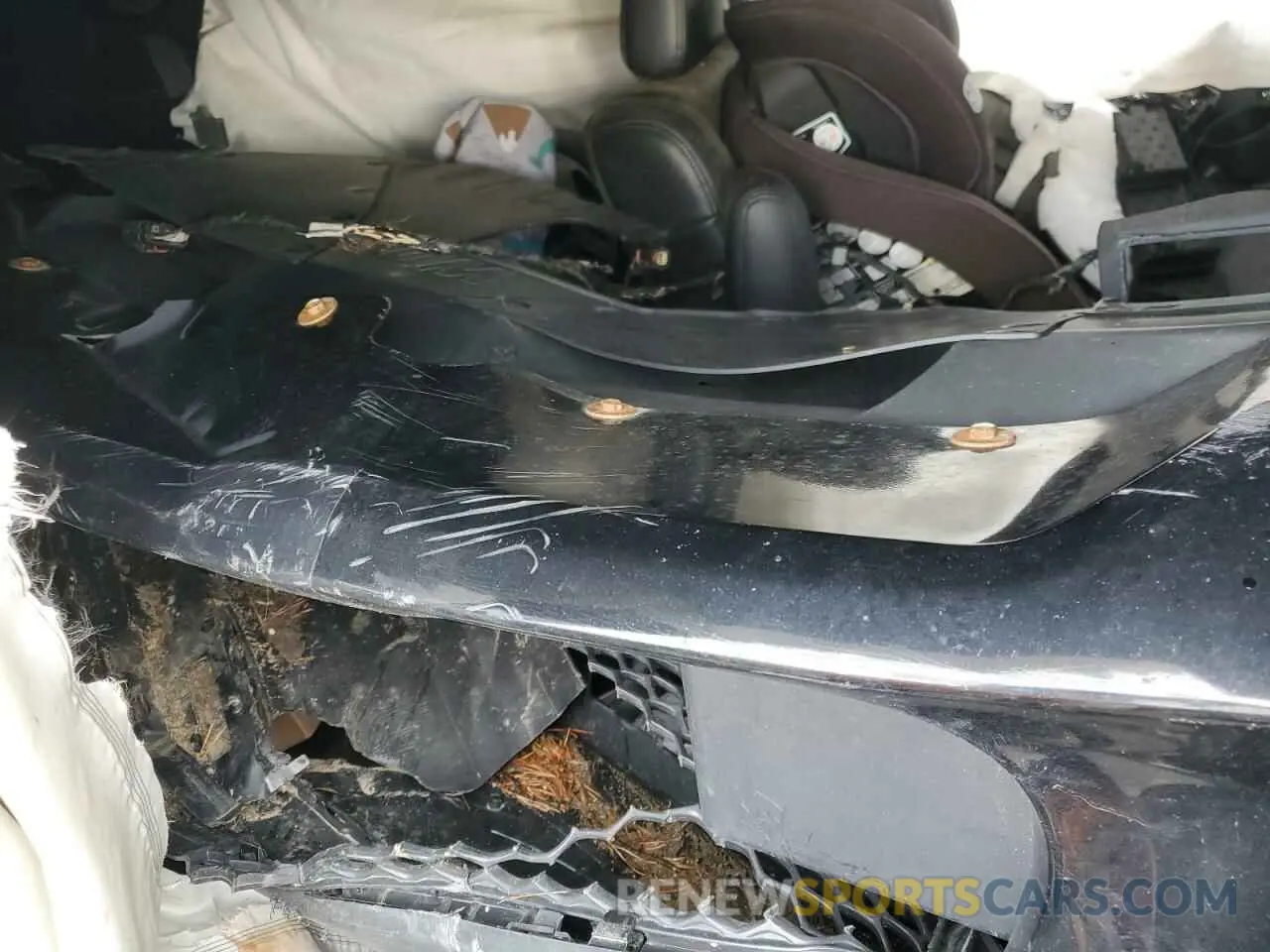 13 Photograph of a damaged car 1C4SDJCT0KC536280 DODGE DURANGO 2019