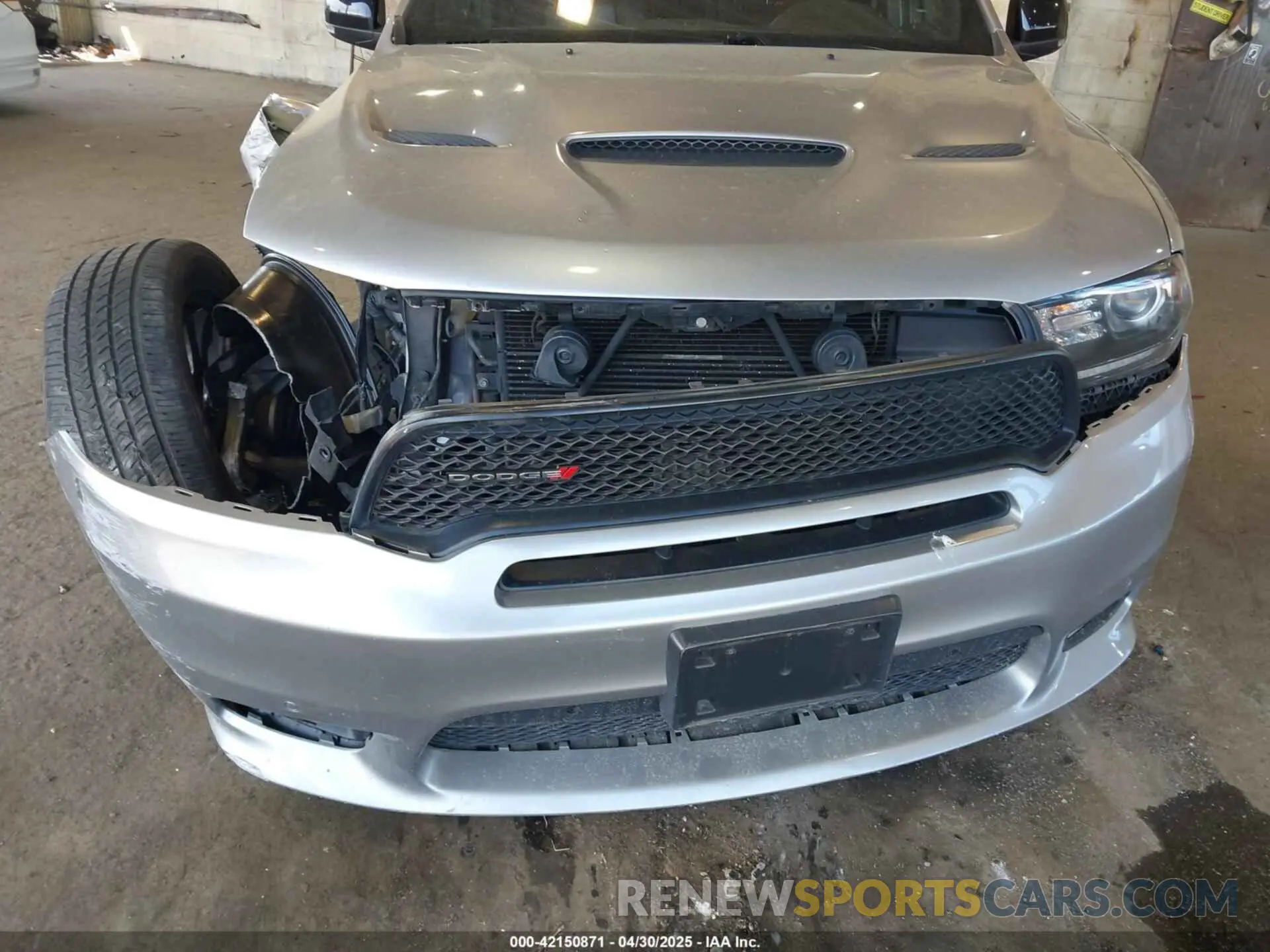 6 Photograph of a damaged car 1C4SDJCT1KC652295 DODGE DURANGO 2019