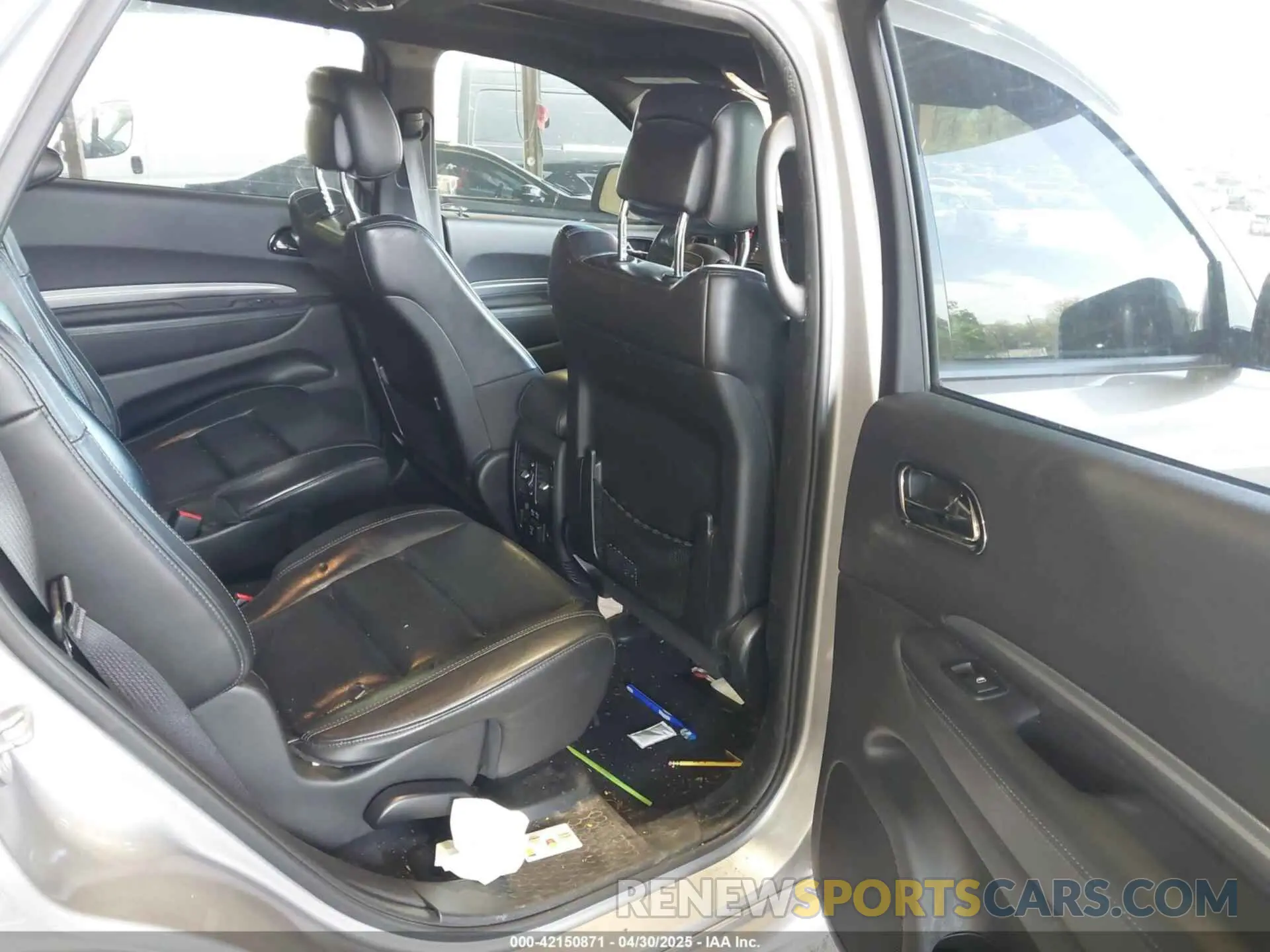 8 Photograph of a damaged car 1C4SDJCT1KC652295 DODGE DURANGO 2019