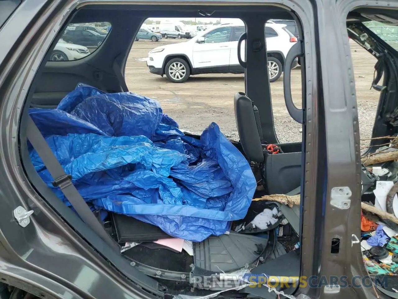 11 Фотография поврежденного автомобиля 1C4SDJCT2KC676671 DODGE DURANGO 2019