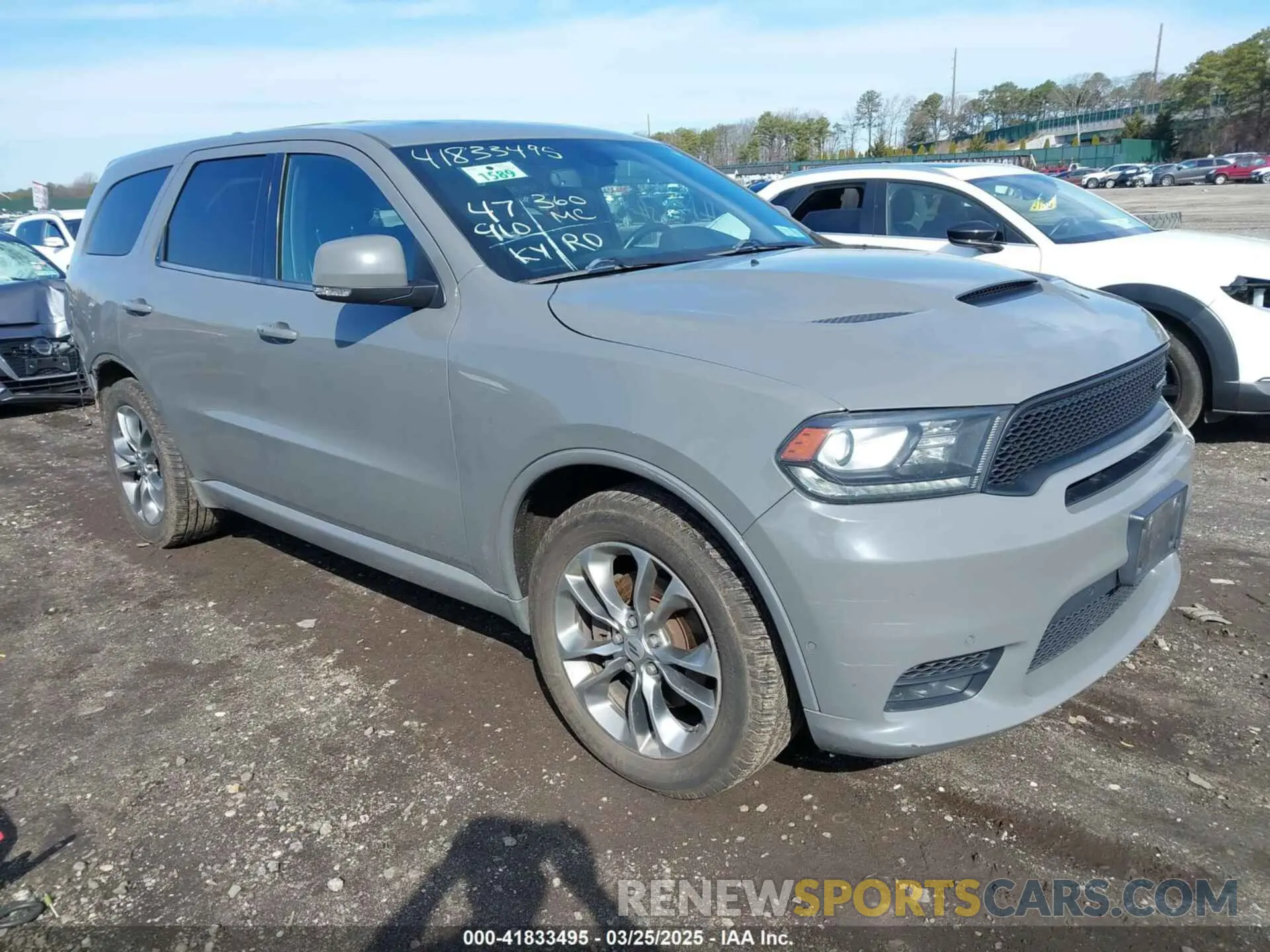 1 Фотография поврежденного автомобиля 1C4SDJCT3KC745075 DODGE DURANGO 2019