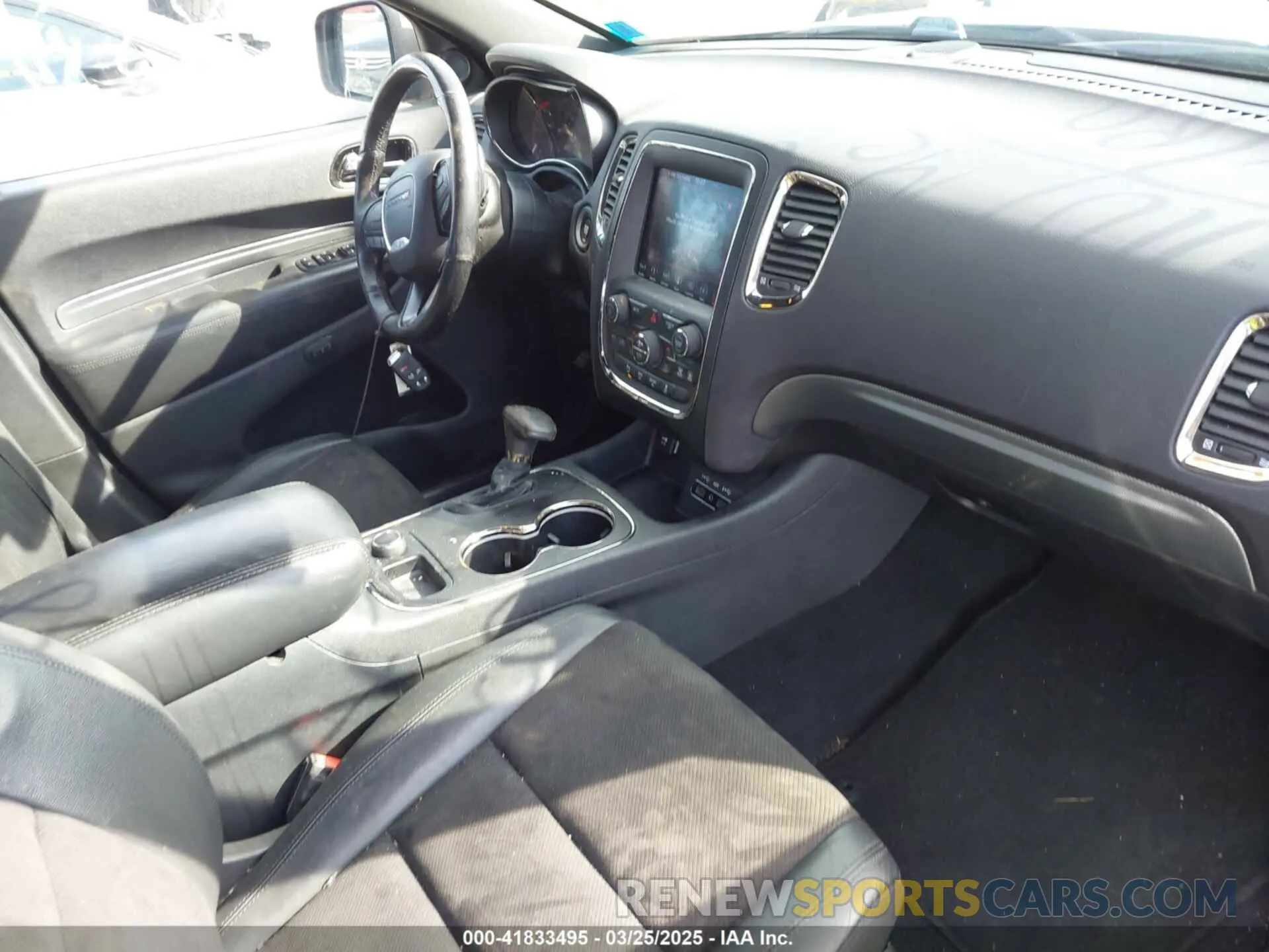 5 Фотография поврежденного автомобиля 1C4SDJCT3KC745075 DODGE DURANGO 2019