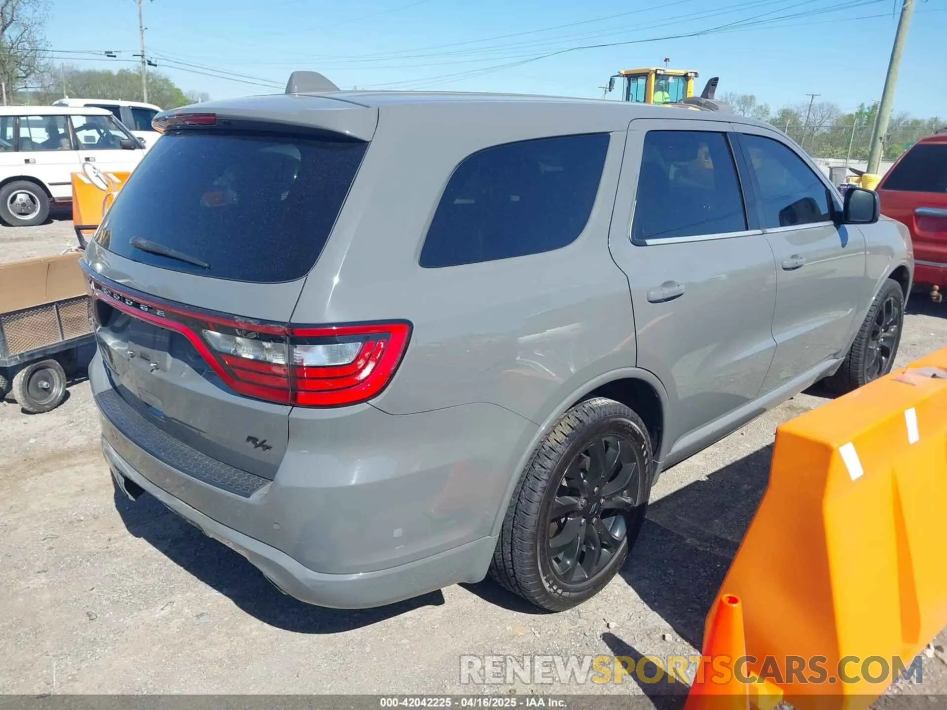 4 Photograph of a damaged car 1C4SDJCT7KC848032 DODGE DURANGO 2019