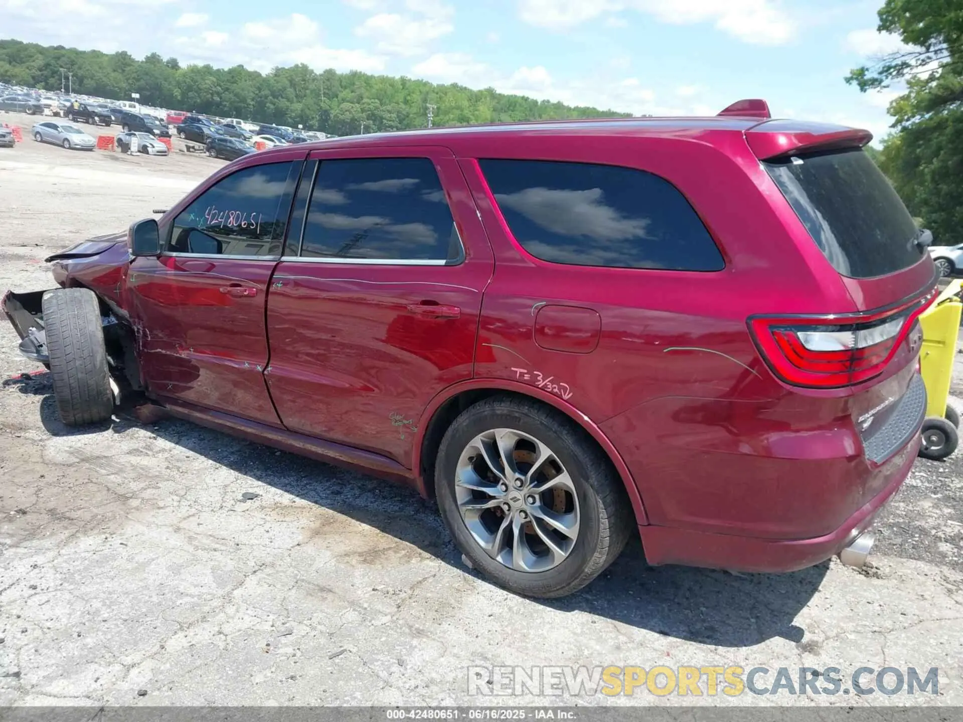 3 Фотография поврежденного автомобиля 1C4SDJCT9KC631548 DODGE DURANGO 2019