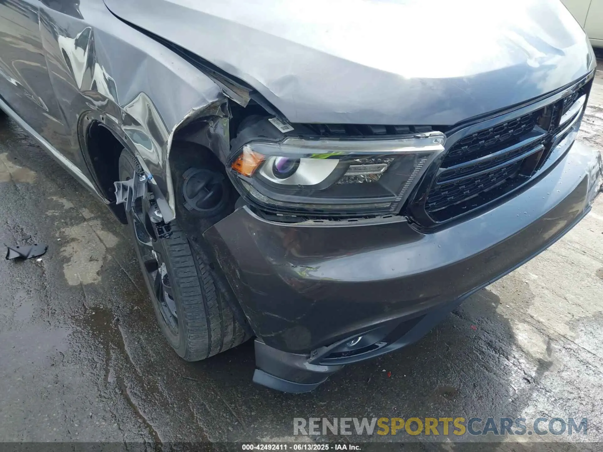 16 Photograph of a damaged car 1C4RDHAG0LC129932 DODGE DURANGO 2020