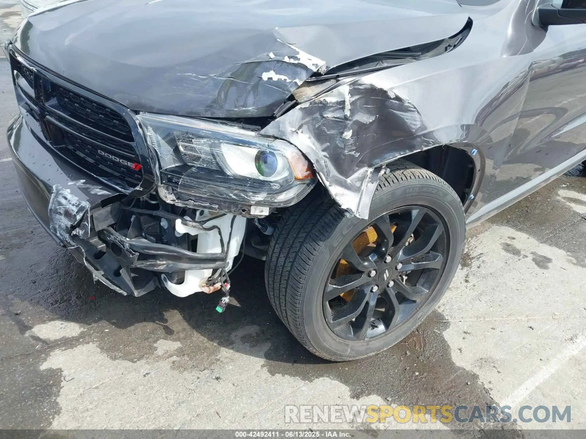 6 Photograph of a damaged car 1C4RDHAG0LC129932 DODGE DURANGO 2020