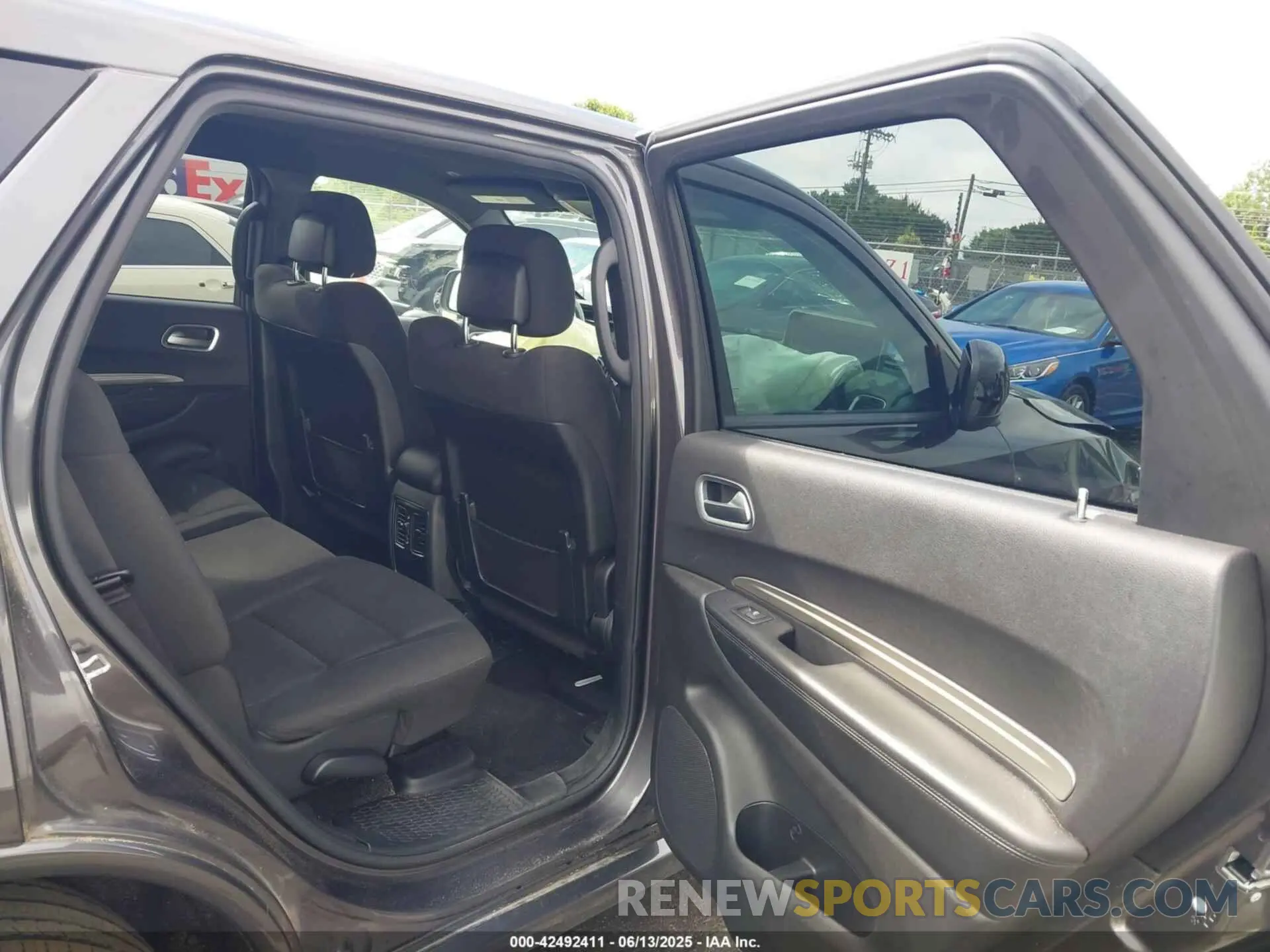 8 Photograph of a damaged car 1C4RDHAG0LC129932 DODGE DURANGO 2020