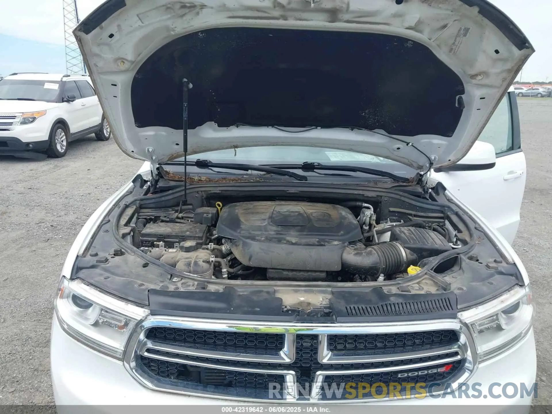 10 Photograph of a damaged car 1C4RDJAG0LC204846 DODGE DURANGO 2020