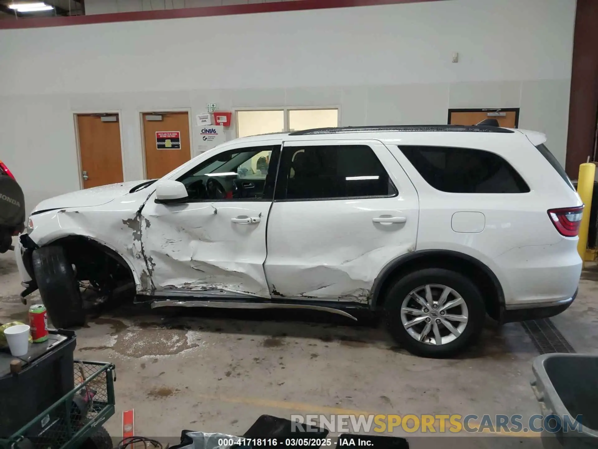 14 Photograph of a damaged car 1C4RDJAG3LC220894 DODGE DURANGO 2020