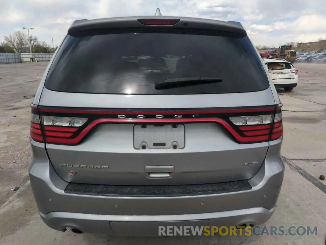 6 Photograph of a damaged car 1C4RDJDG5LC260437 DODGE DURANGO 2020