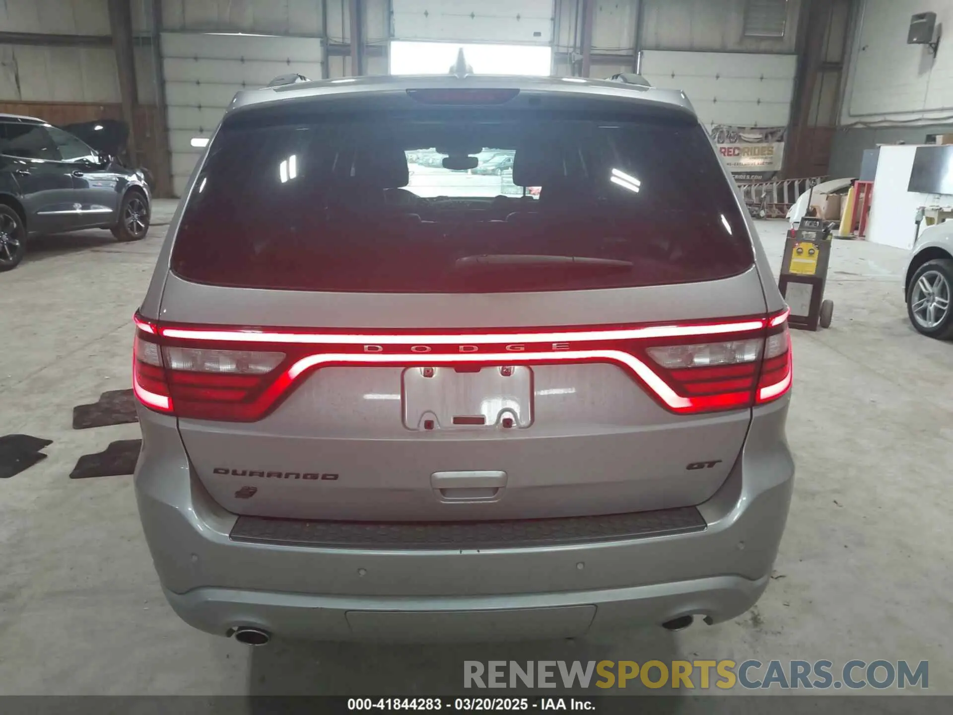 16 Photograph of a damaged car 1C4RDJDG6LC346341 DODGE DURANGO 2020