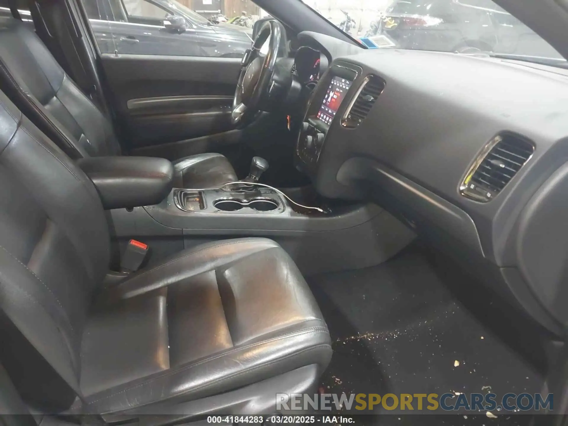 5 Photograph of a damaged car 1C4RDJDG6LC346341 DODGE DURANGO 2020
