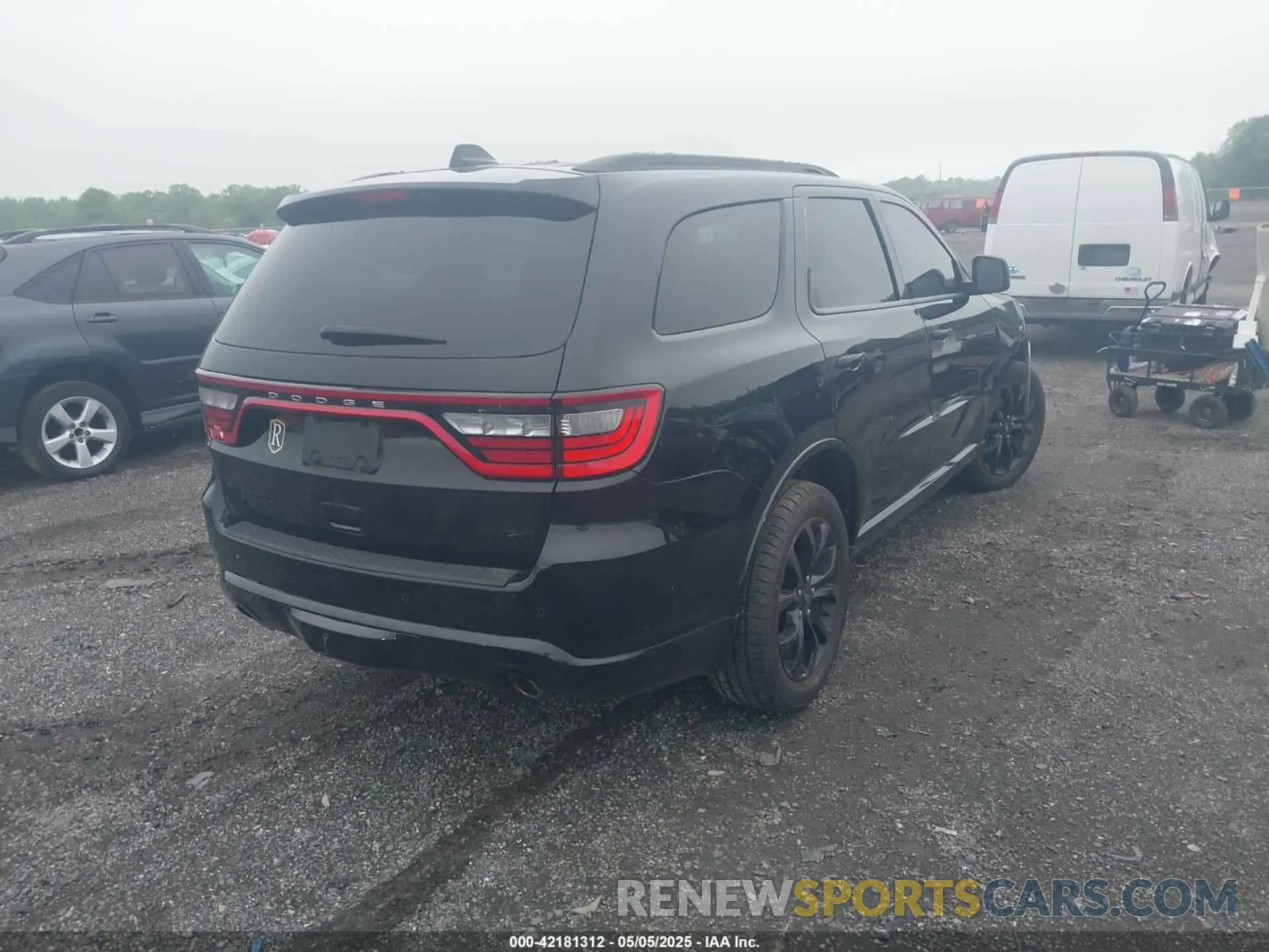 4 Photograph of a damaged car 1C4RDJDG7LC412914 DODGE DURANGO 2020