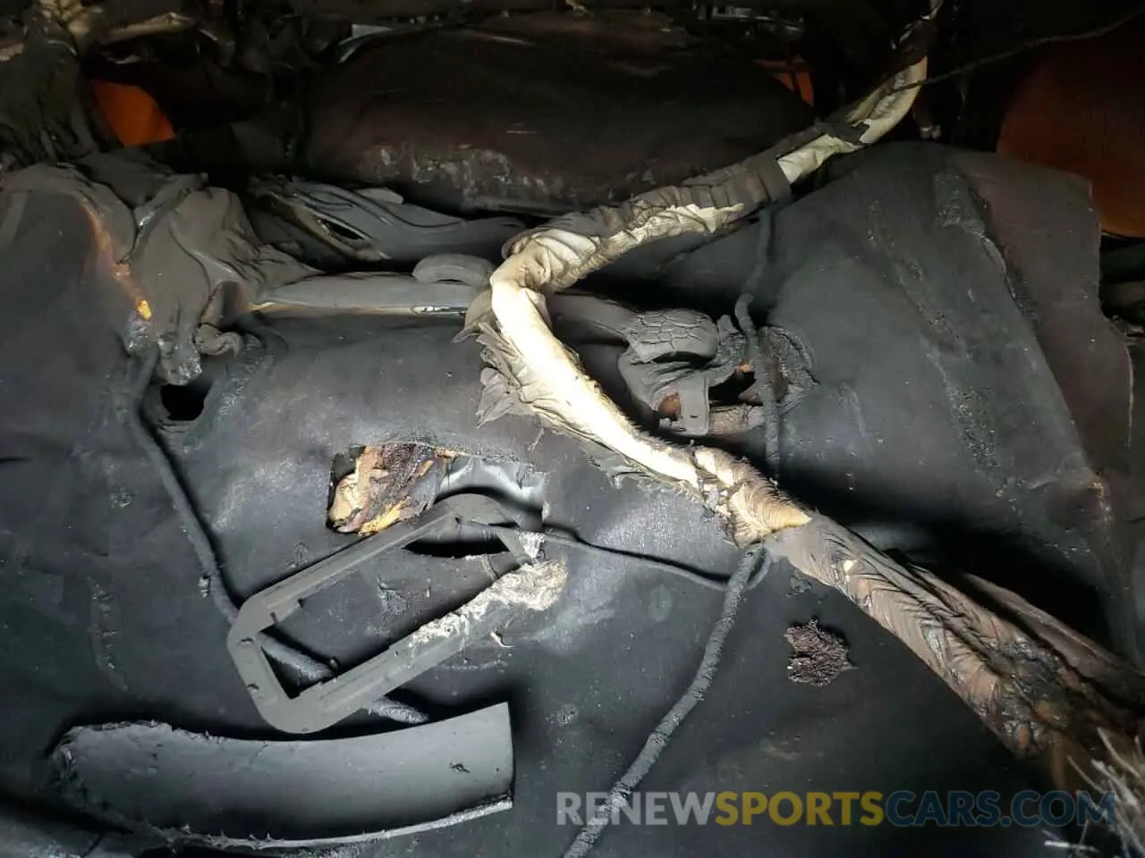 10 Photograph of a damaged car 1C4RDJDGXLC297063 DODGE DURANGO 2020