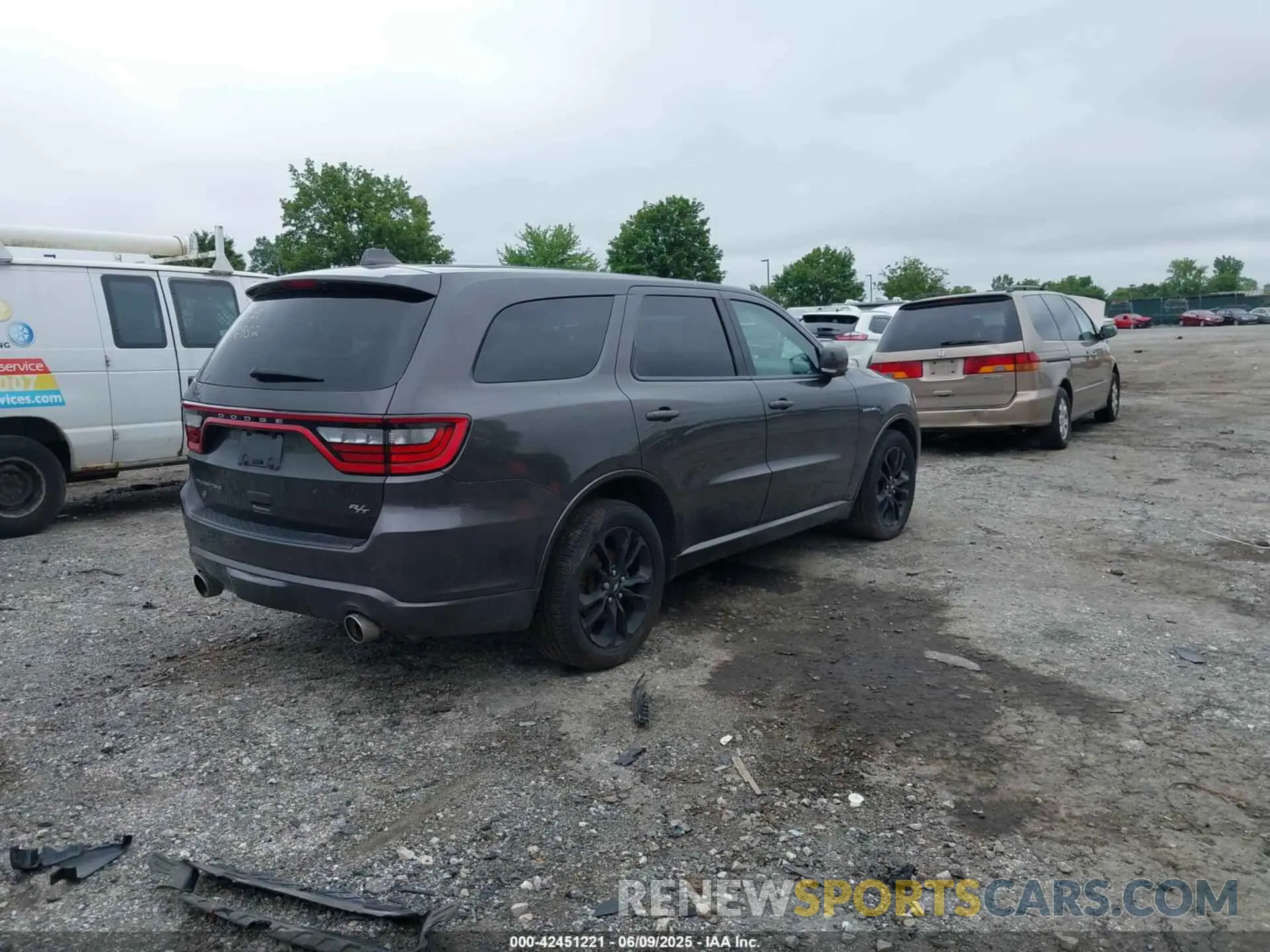 4 Photograph of a damaged car 1C4SDJCT2LC346952 DODGE DURANGO 2020