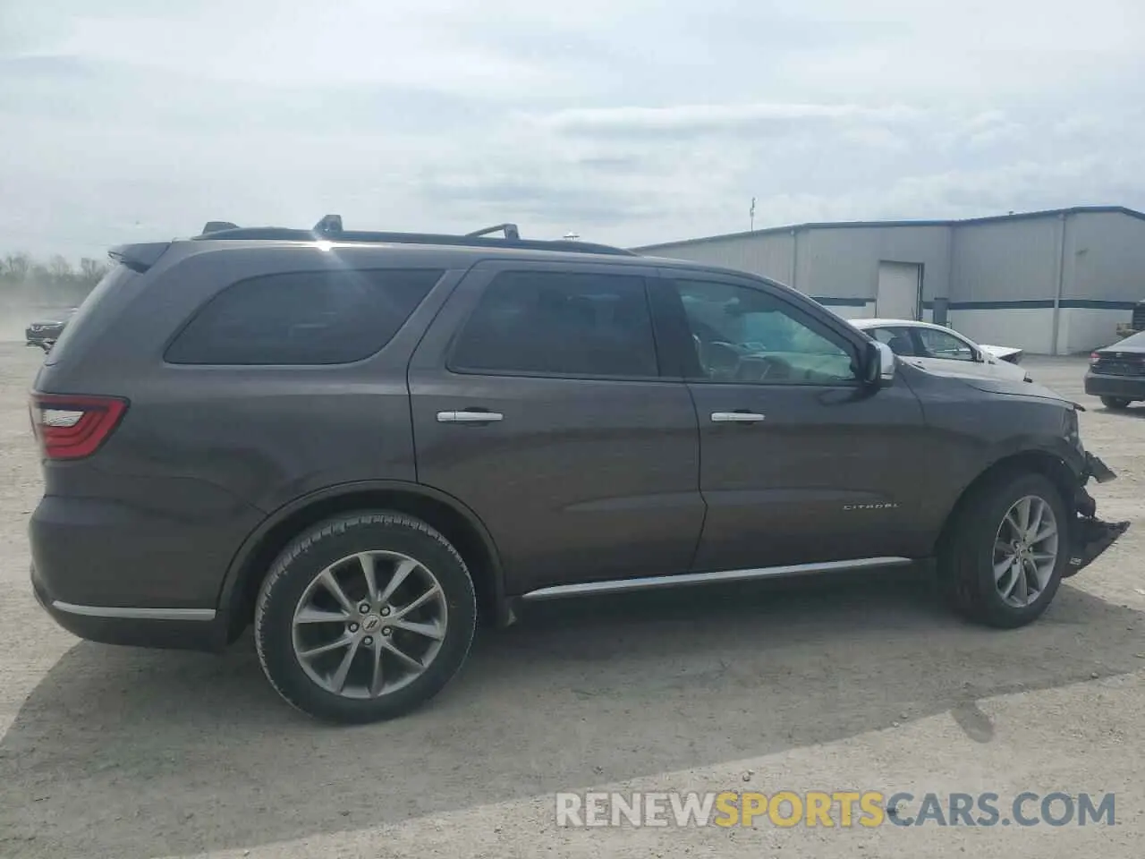 3 Фотография поврежденного автомобиля 1C4SDJET3LC321216 DODGE DURANGO 2020